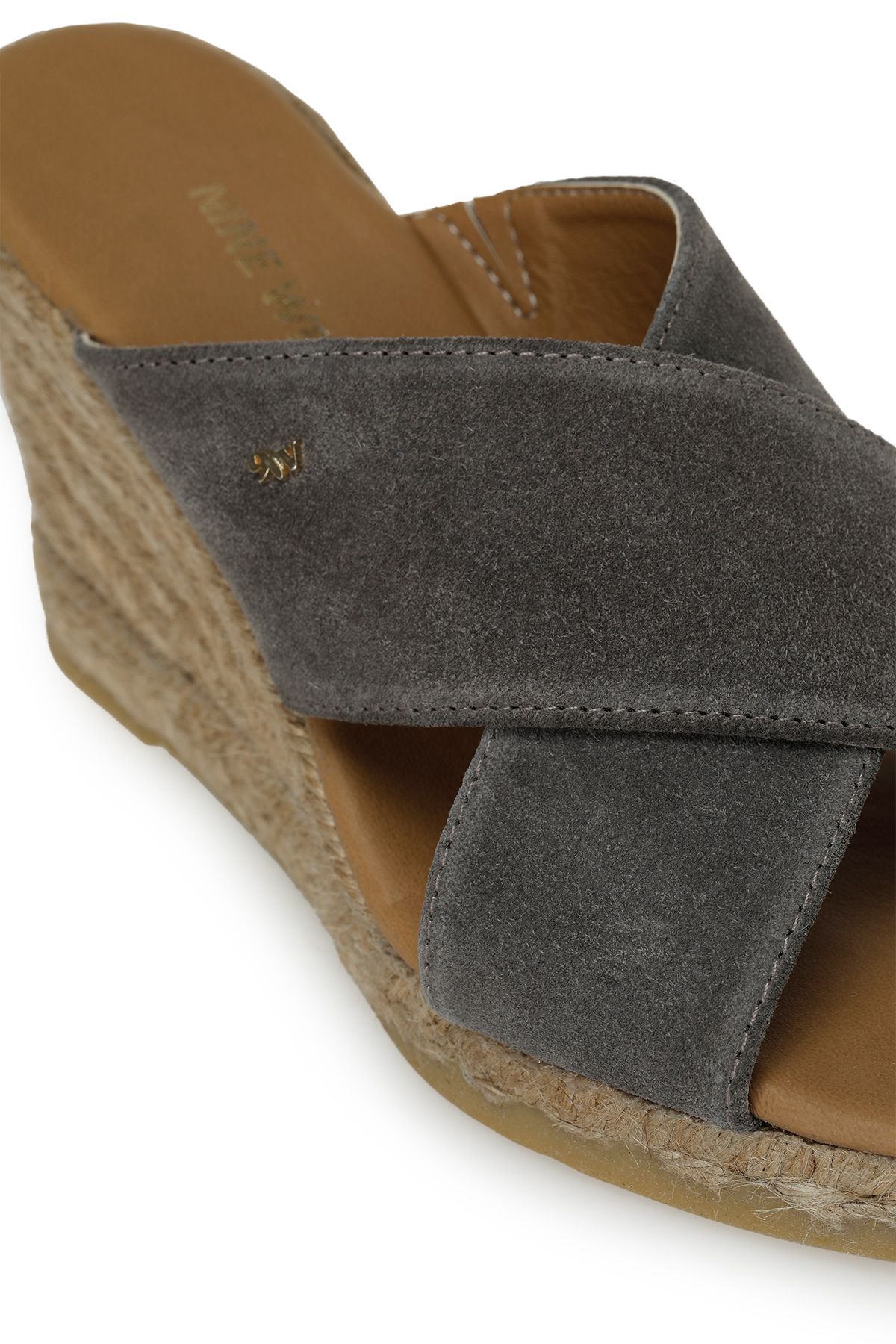 دمپایی خاکستری زنانه دودی Sanhem 3fx Nine West