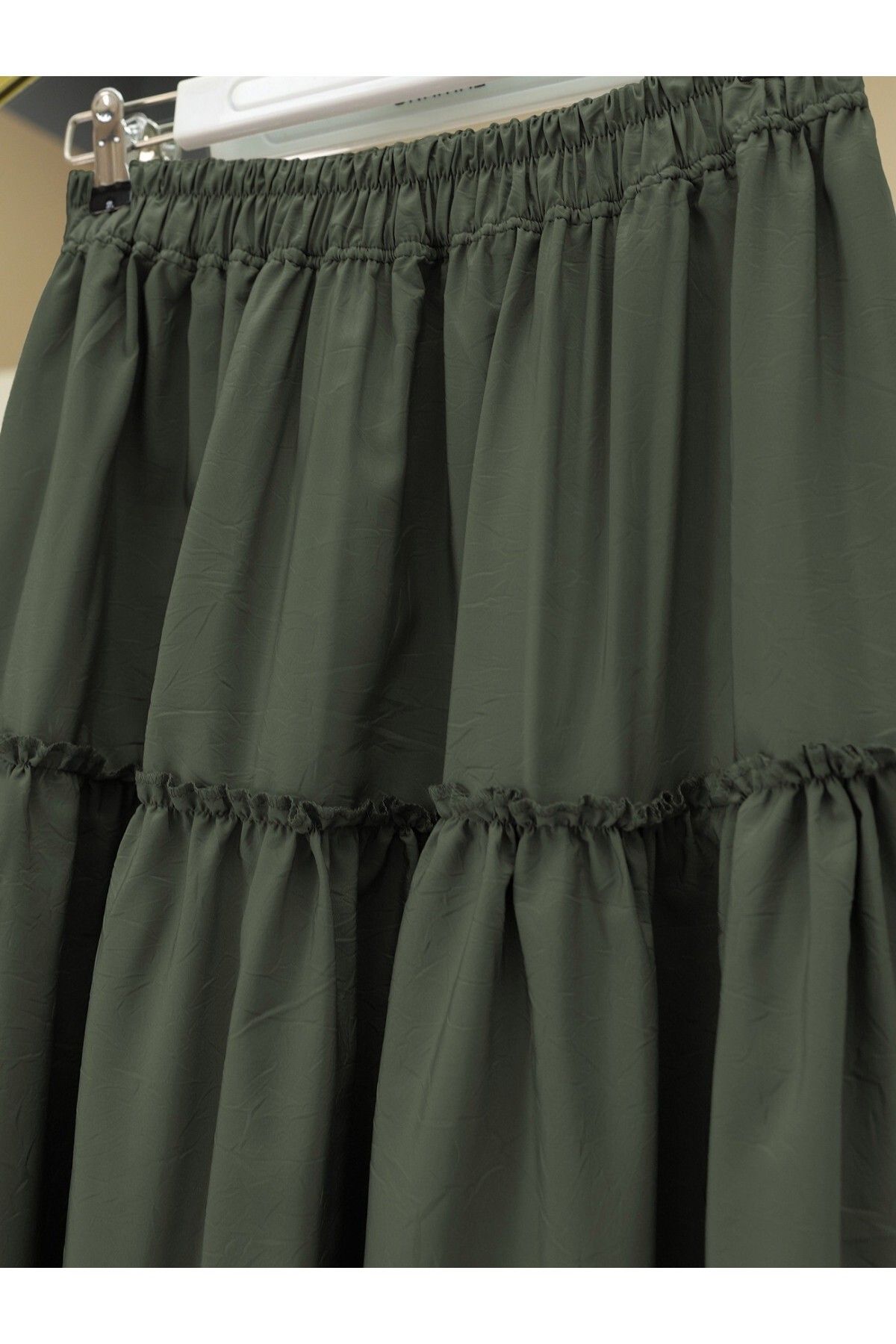 Modamorfo-Segmented Elastic Waist Crash Pattern Parachute Skirt - Khaki 2
