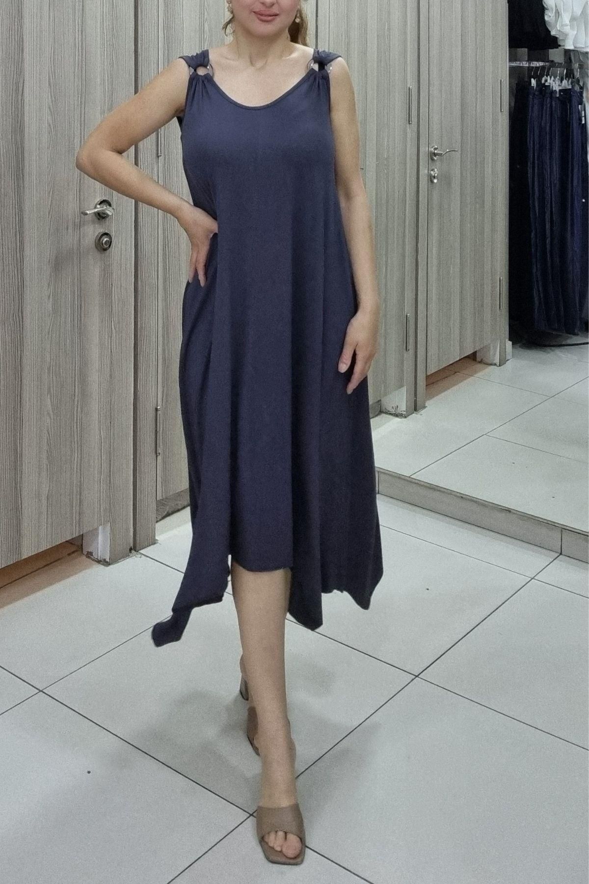 Maya Butik Halka Detaylı Kolsuz Oversize Asimetrik Elbise - 890