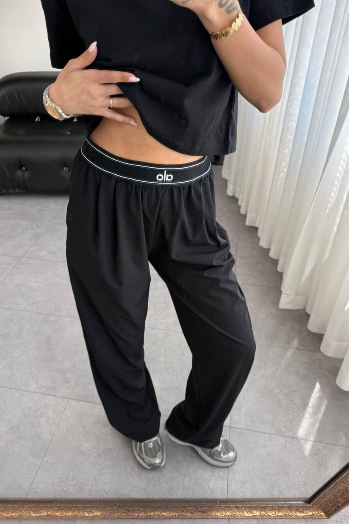 codudem MARKA MODEL KEMERİ YAZILI DETAY BOL PAÇA PANTOLON