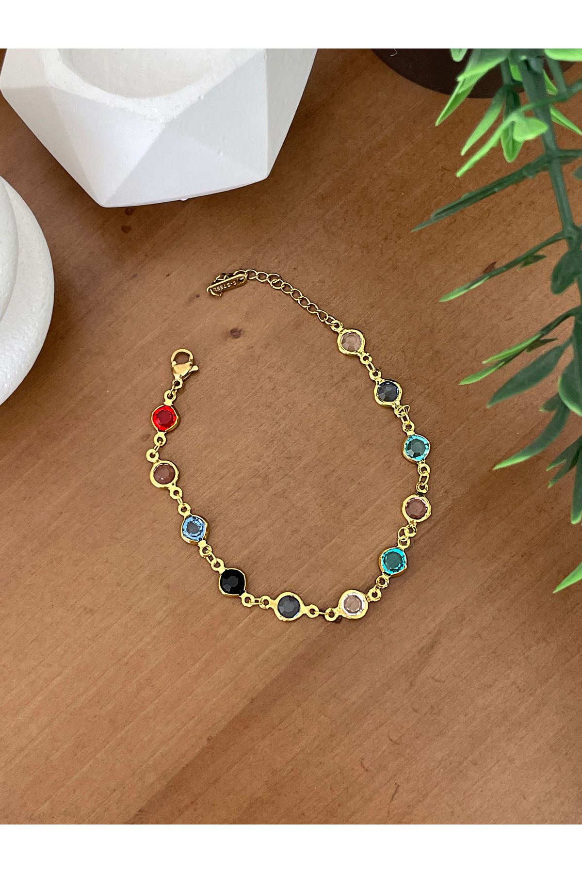 JELLY Kadın Çelik Çok Renkli Zirkon Taşlı Yuvarlak Model Bileklik