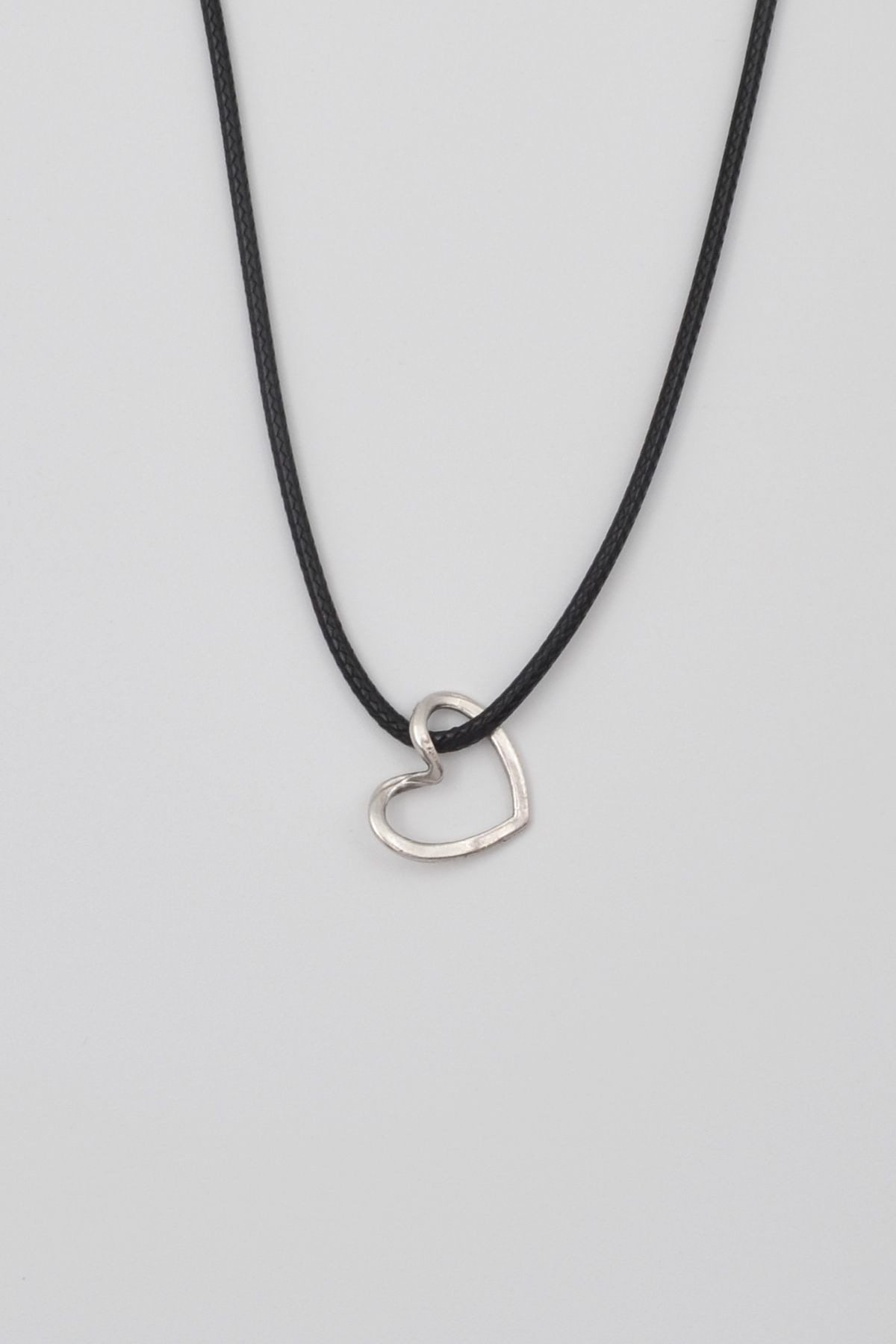 Bu Farklı Minimalist Kalp Kolye - PU Deri İp Zincirli Unisex Gümüş Kaplama - 60 cm