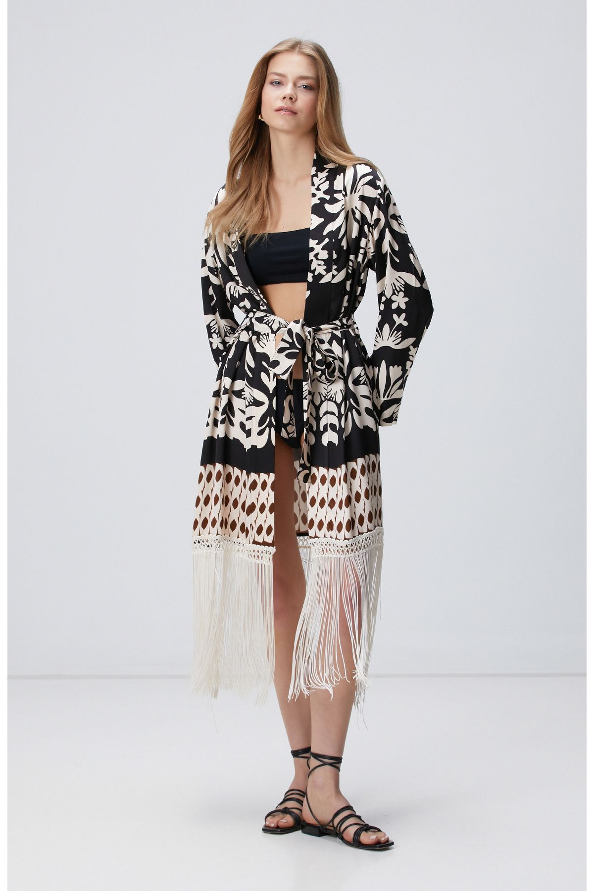 Network Siyah Kaftan