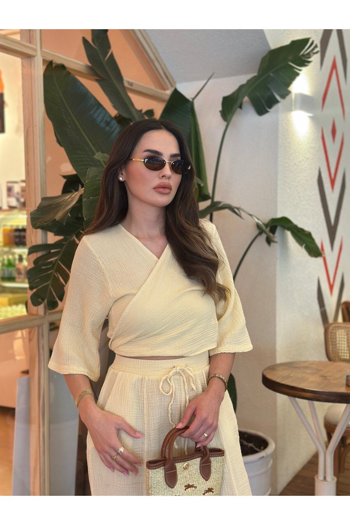 By Merve Darende Sarı Müslin Kumaş Bolerolu Takım