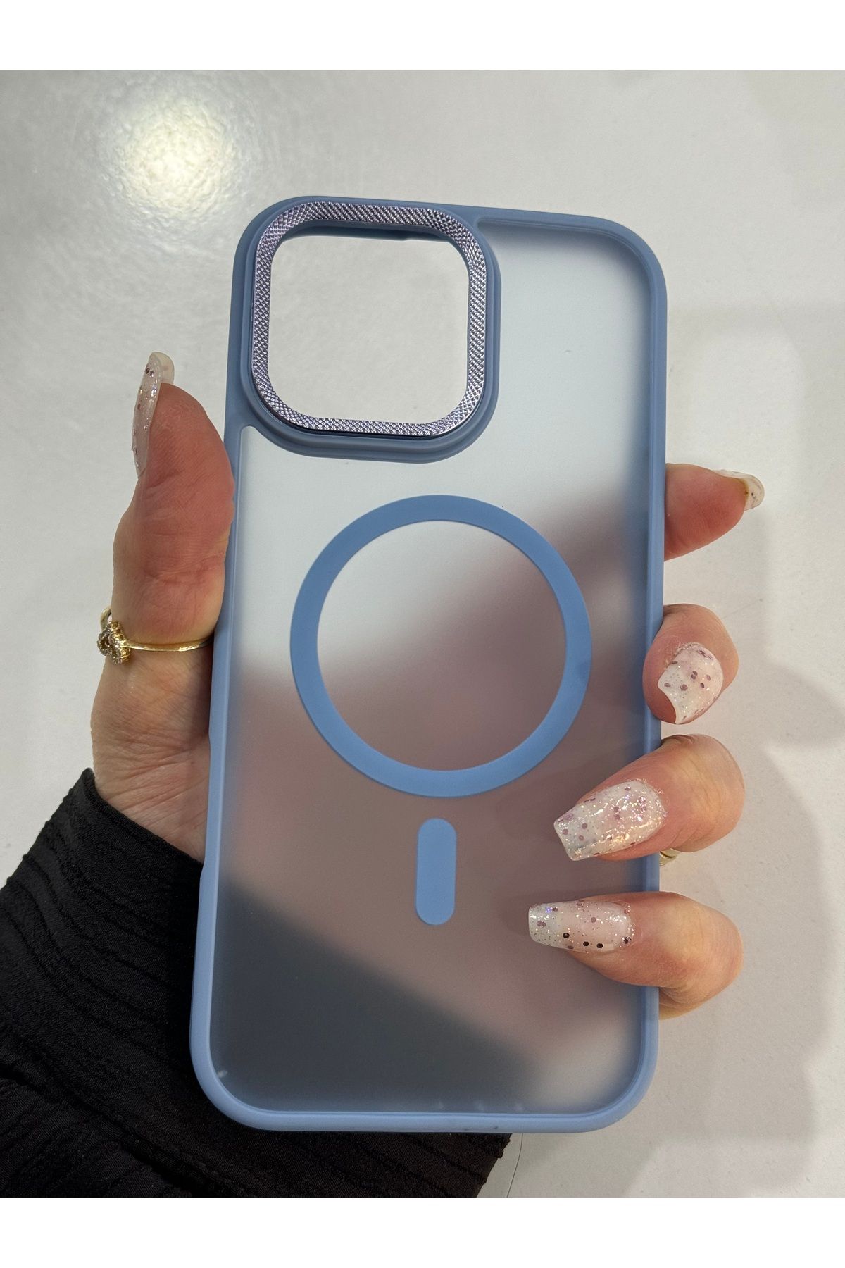 DÜNYA AKSESUAR İphone 14 pro Uyumlu Megsafe Şarj Mat Darbe Önleyici Tam Koruma Silikon Kılıf