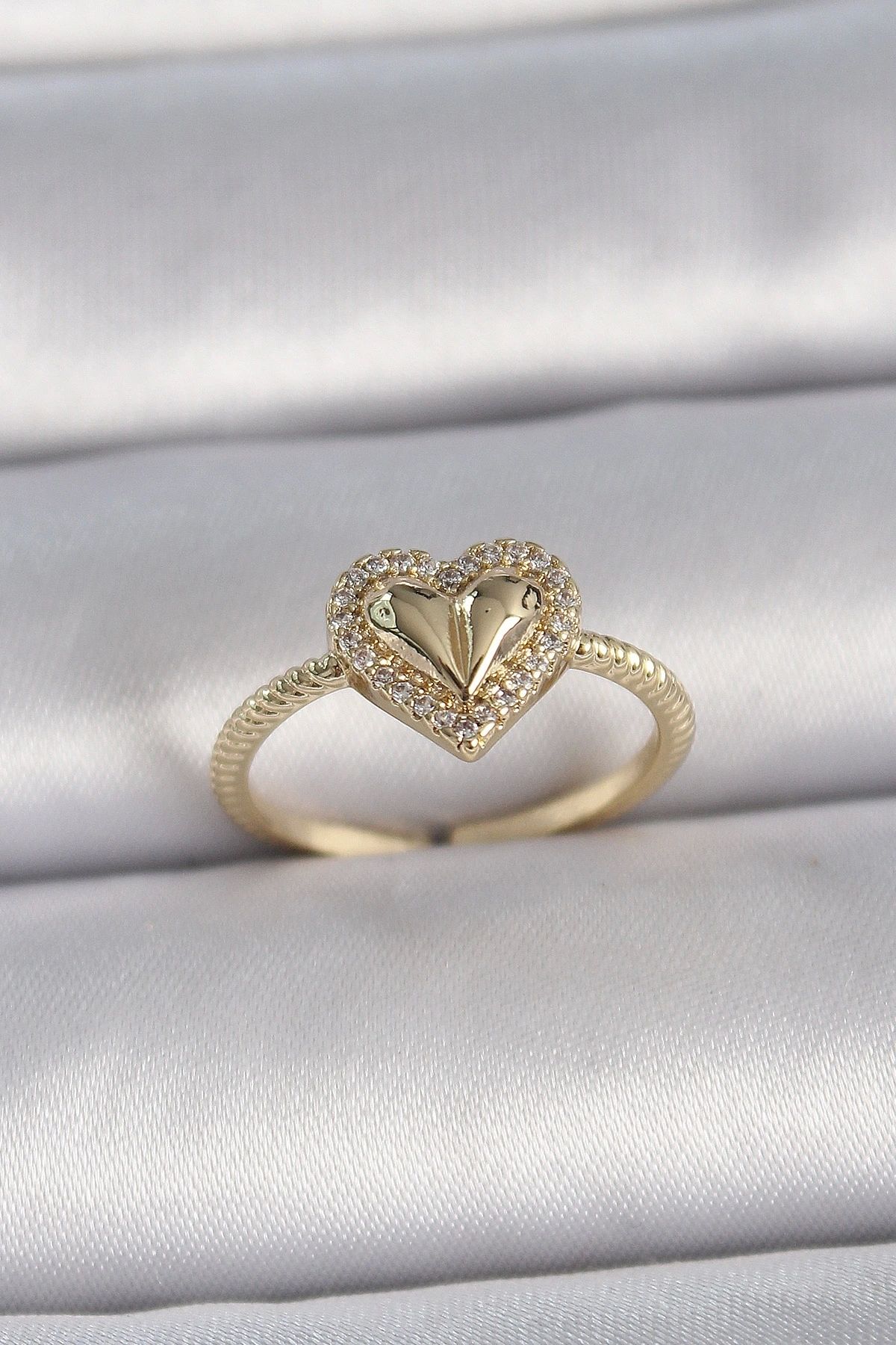 OurStyles Pirinç Gold Renk Ayarlanabilir Zirkon Taşlı Kalp Model Kadın Yüzük - TJ-BYK3394
