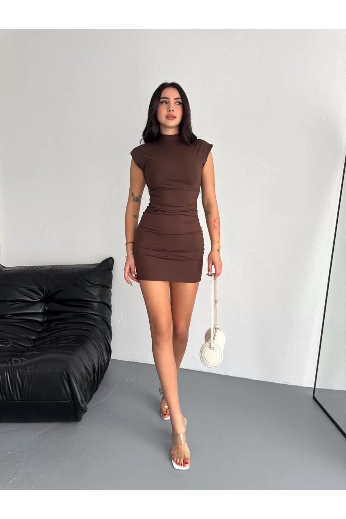 AMO Yarım Bogazlı Kolsuz Mini Boy Elbise - Kahve