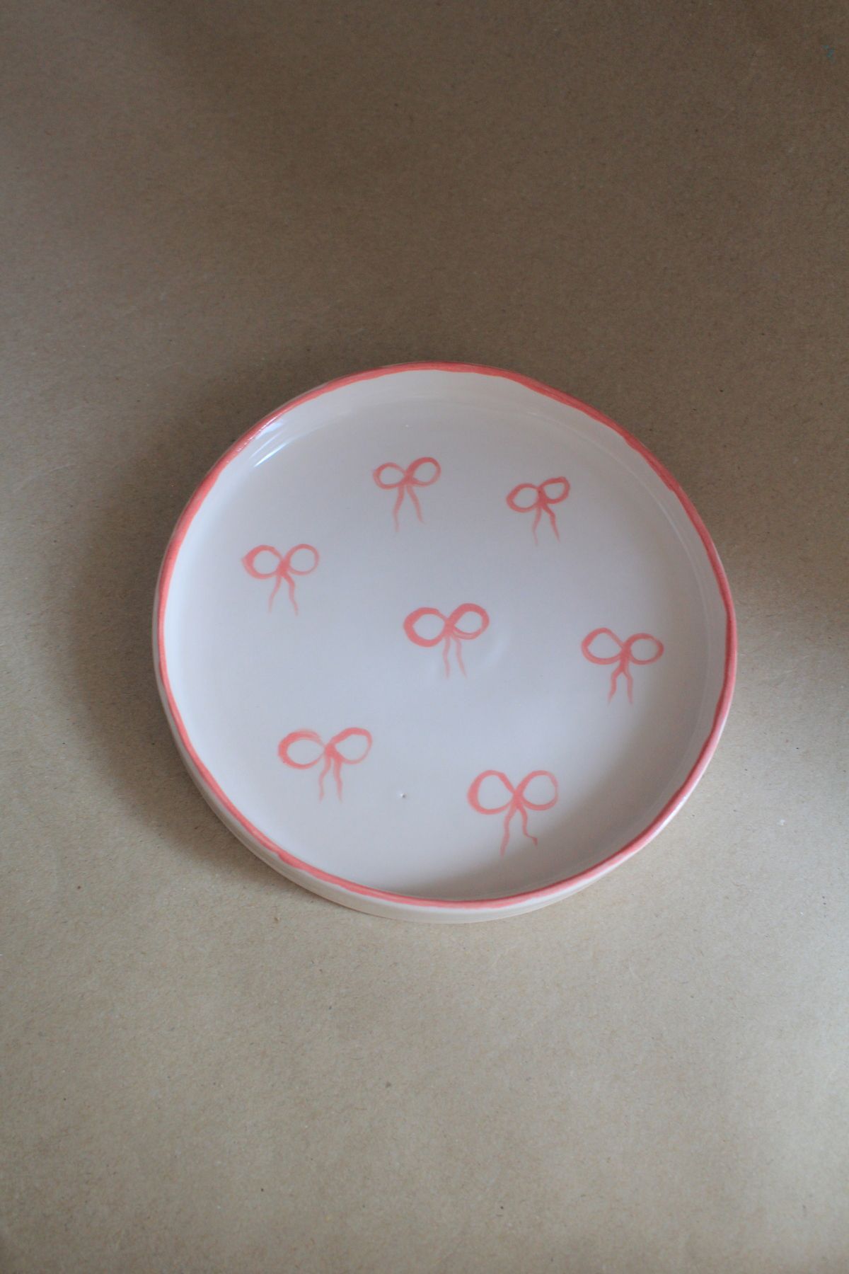 sukupotCeramics Pembe Fiyonk Tabak (1 Tabak)