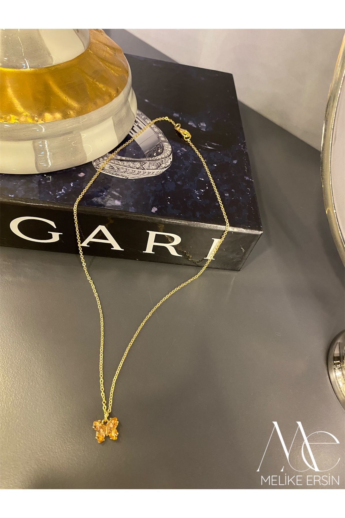 MELİKE ERSİN Kadın Gold Çelik Zirkon Taşlı Kelebek Kolye