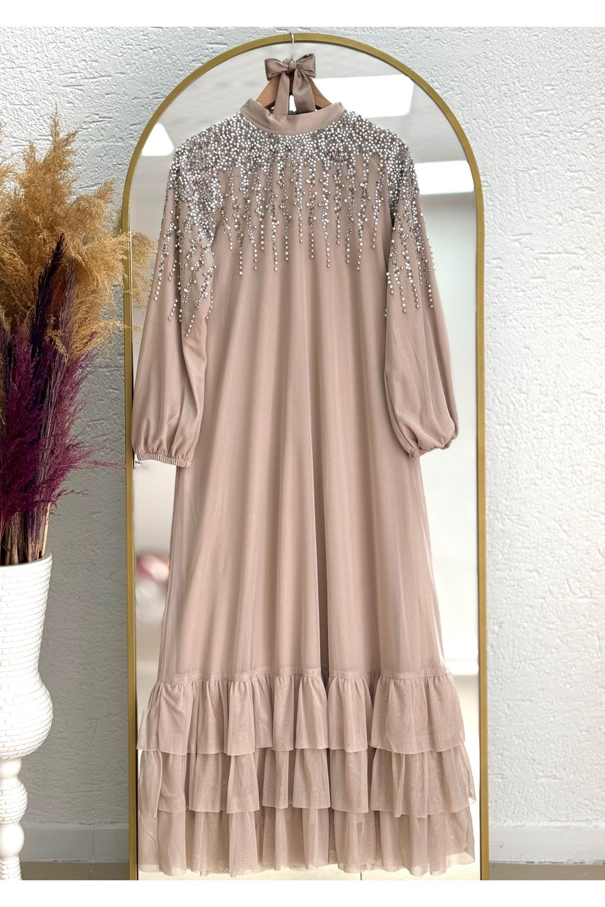 MİHRA STORE Nazenin Altı Fırfırlı Üstü Taşlı Abaya-ge752 Taş