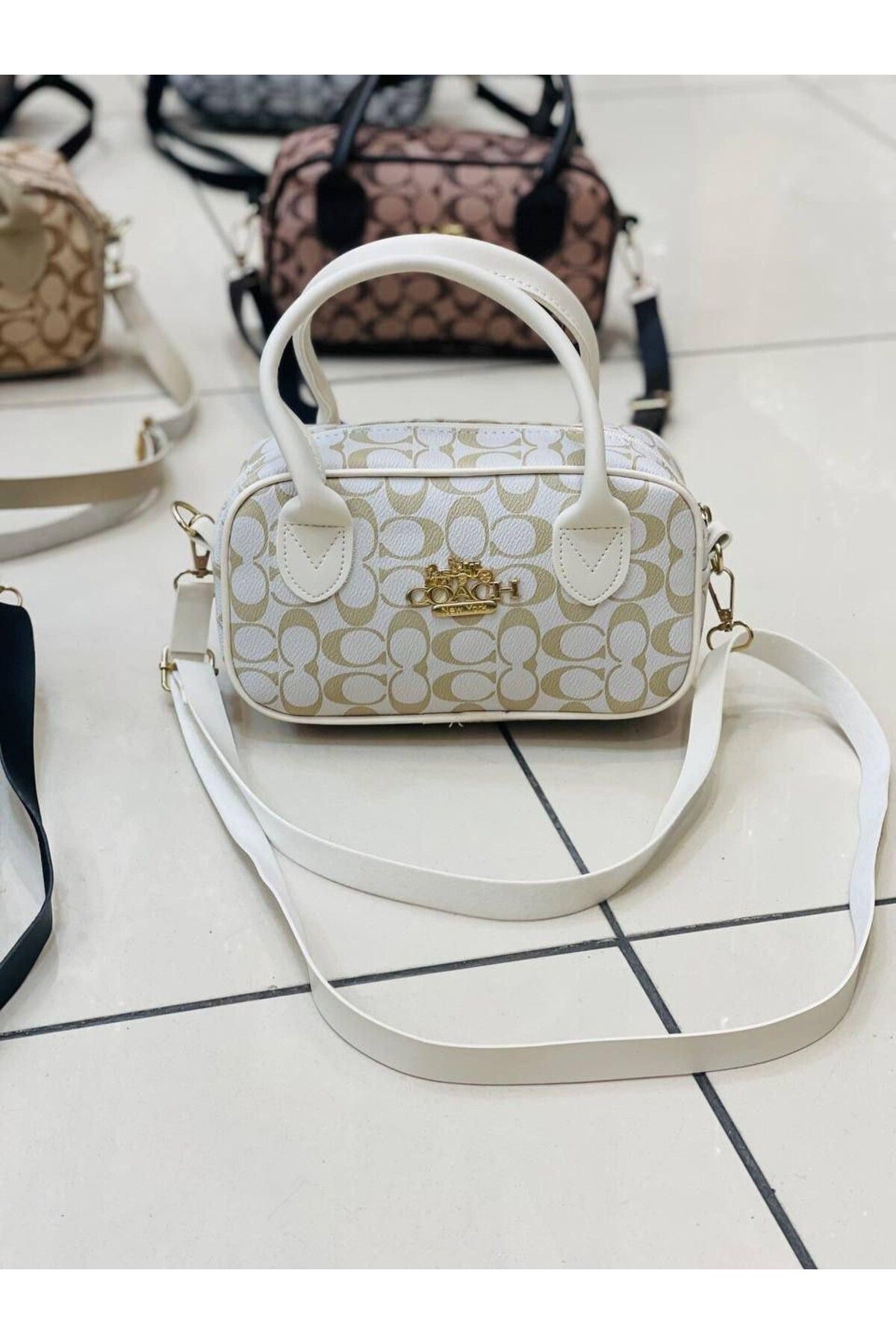 Dorcha Coash Bag Model Beyaz-Krem Kadın Çanta