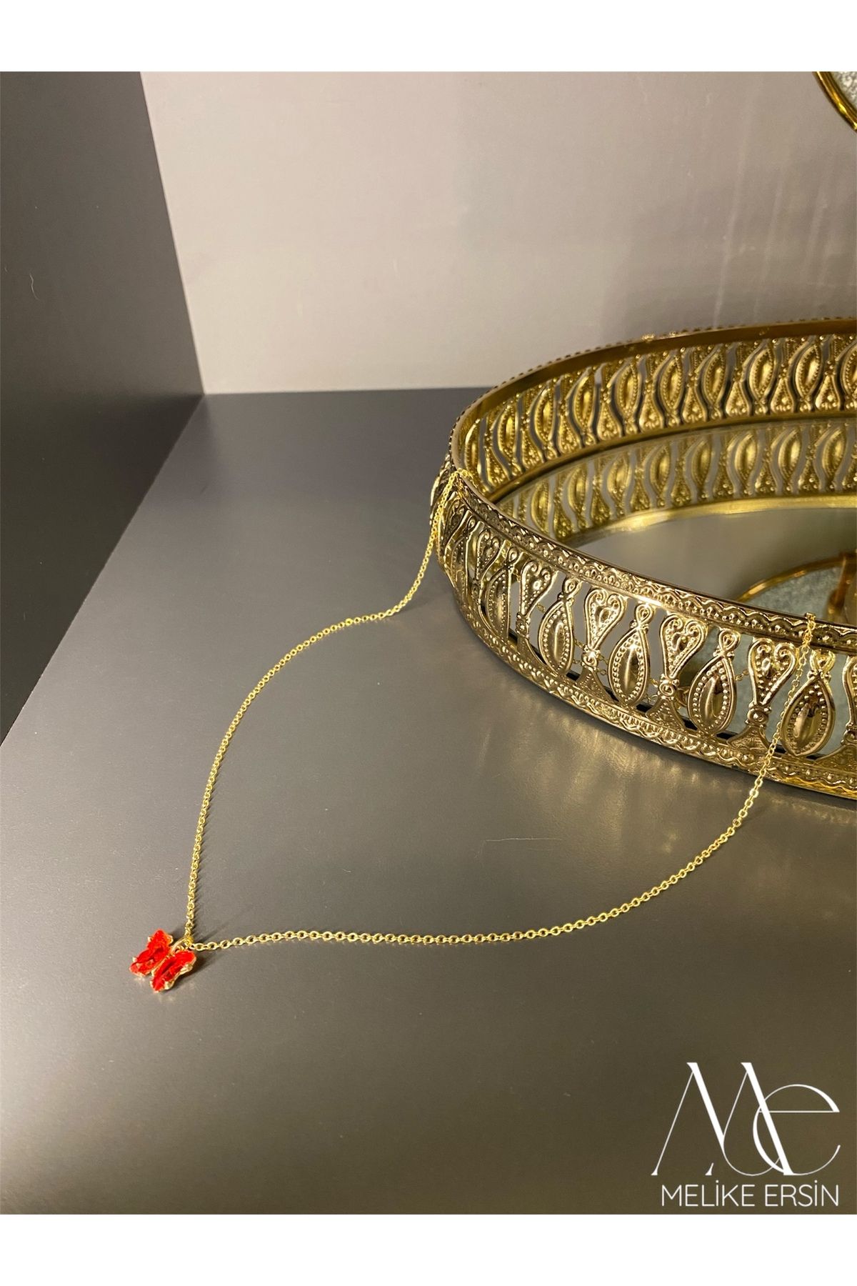 MELİKE ERSİN Kadın Gold Çelik Zirkon Taşlı Kelebek Kolye