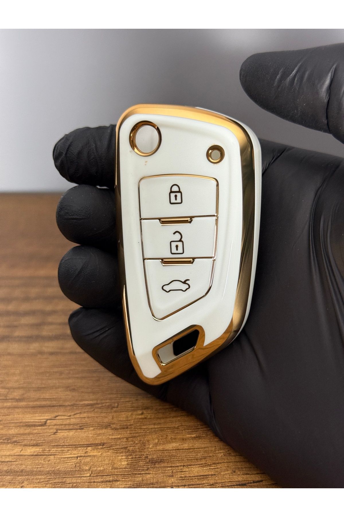 Mavi Keys BMW KD ve Akıllı Kumanda Uyumlu Sustalı 3 Düğmeli Silikon Anahtar Koruma Nano Kılıf – Beyaz Renk