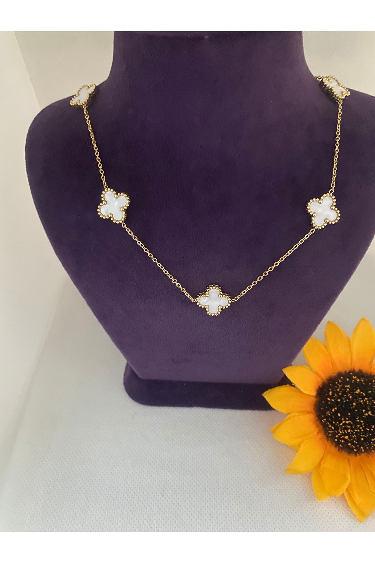 Butik Sedefli Yonca Çelik Kolye