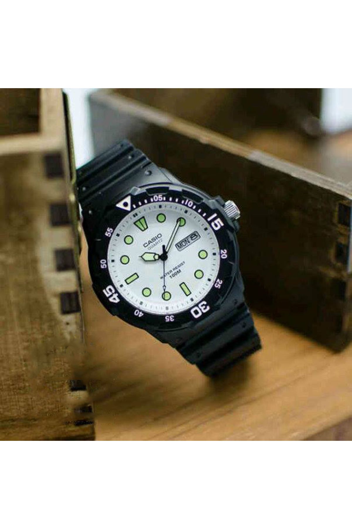 Casio-Ceas Barbati, Casio, Collection MRW MRW-200H-7 6