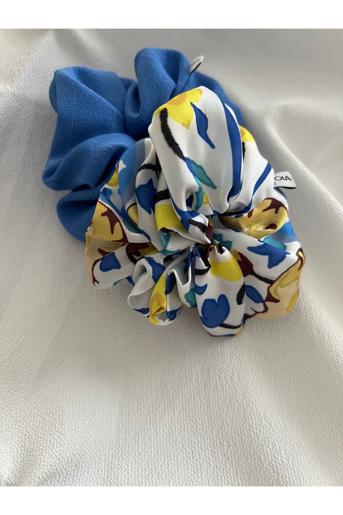 OIA Atelier Amalfi Coast Scrunchie Lastik Toka Set