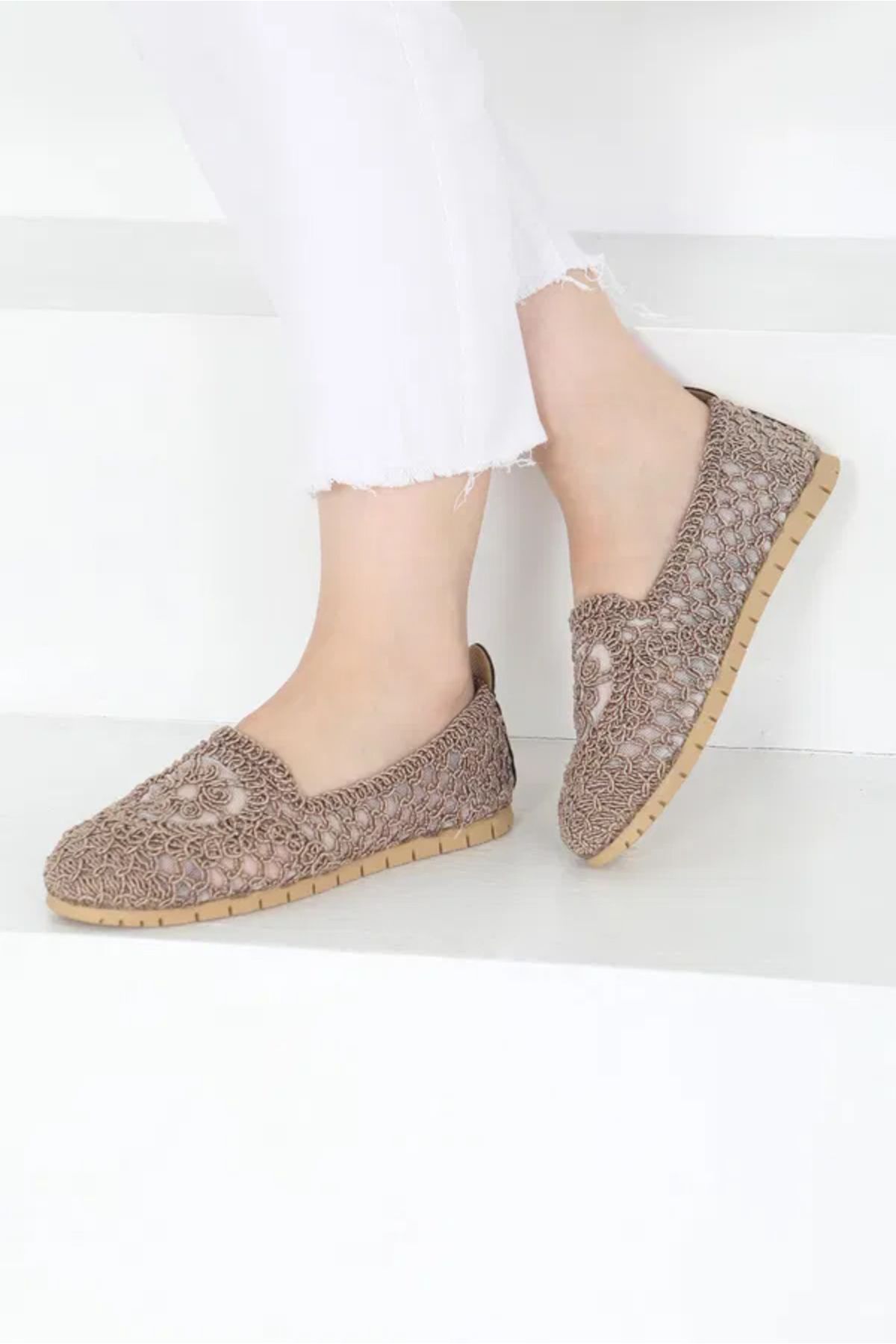 Butik Örgülü Babet
