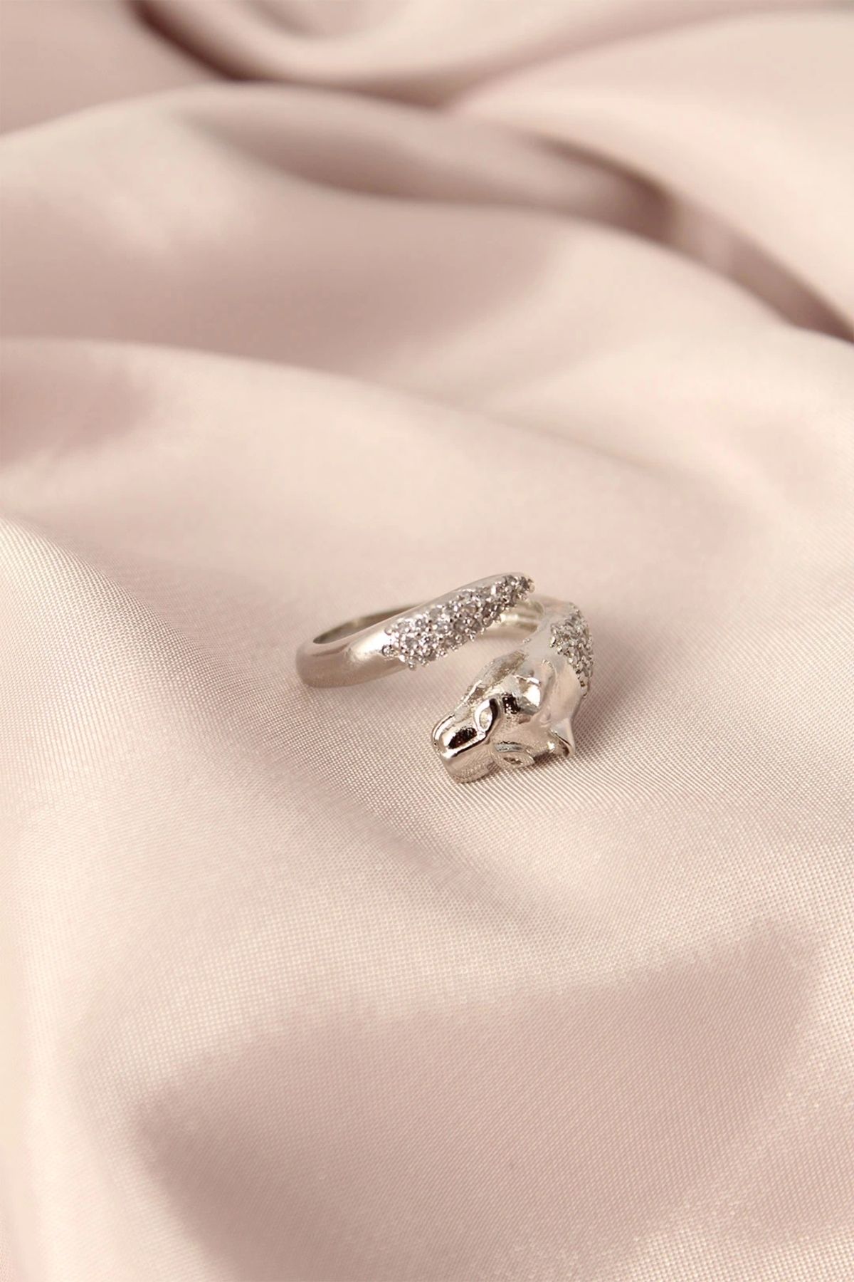 OurStyles Gümüş Renk Metal Zirkon Taşlı Kaplan Model Ayarlanabilir Kadın Yüzük - TJ-BYK2153