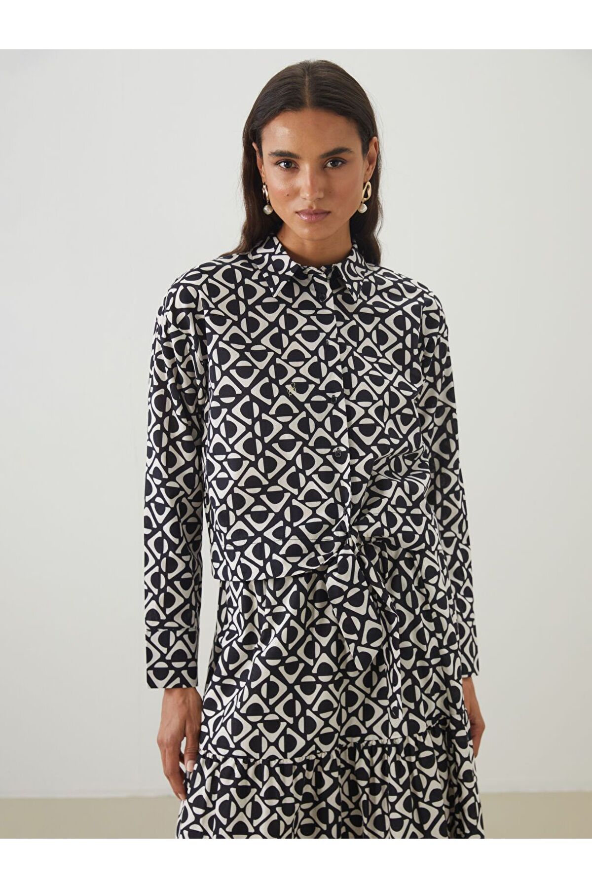 LC Waikiki LCW Modest Desenli Kadın Gömlek