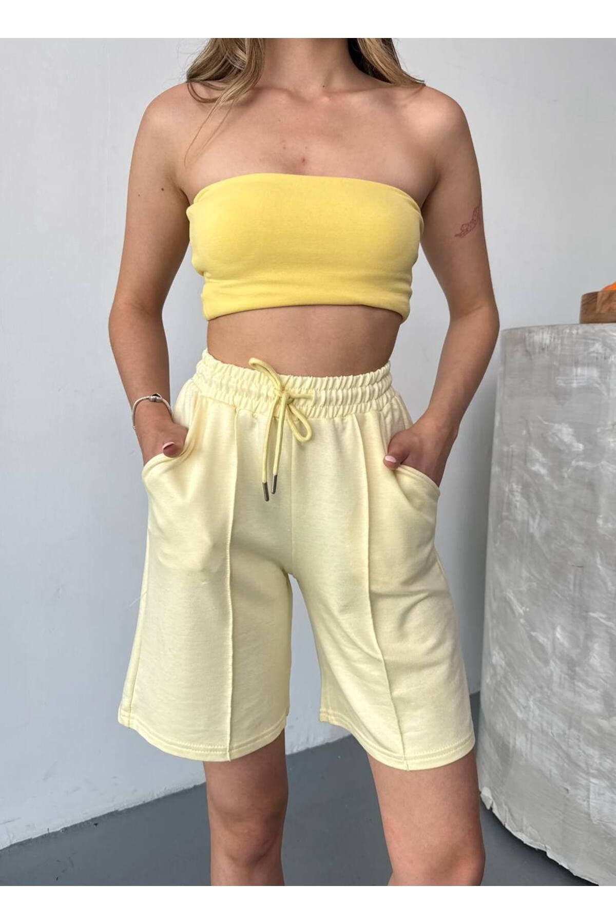 Castivo Fashion Cepli Yüksek Bel Rahat Kalıp Kadın Şort
