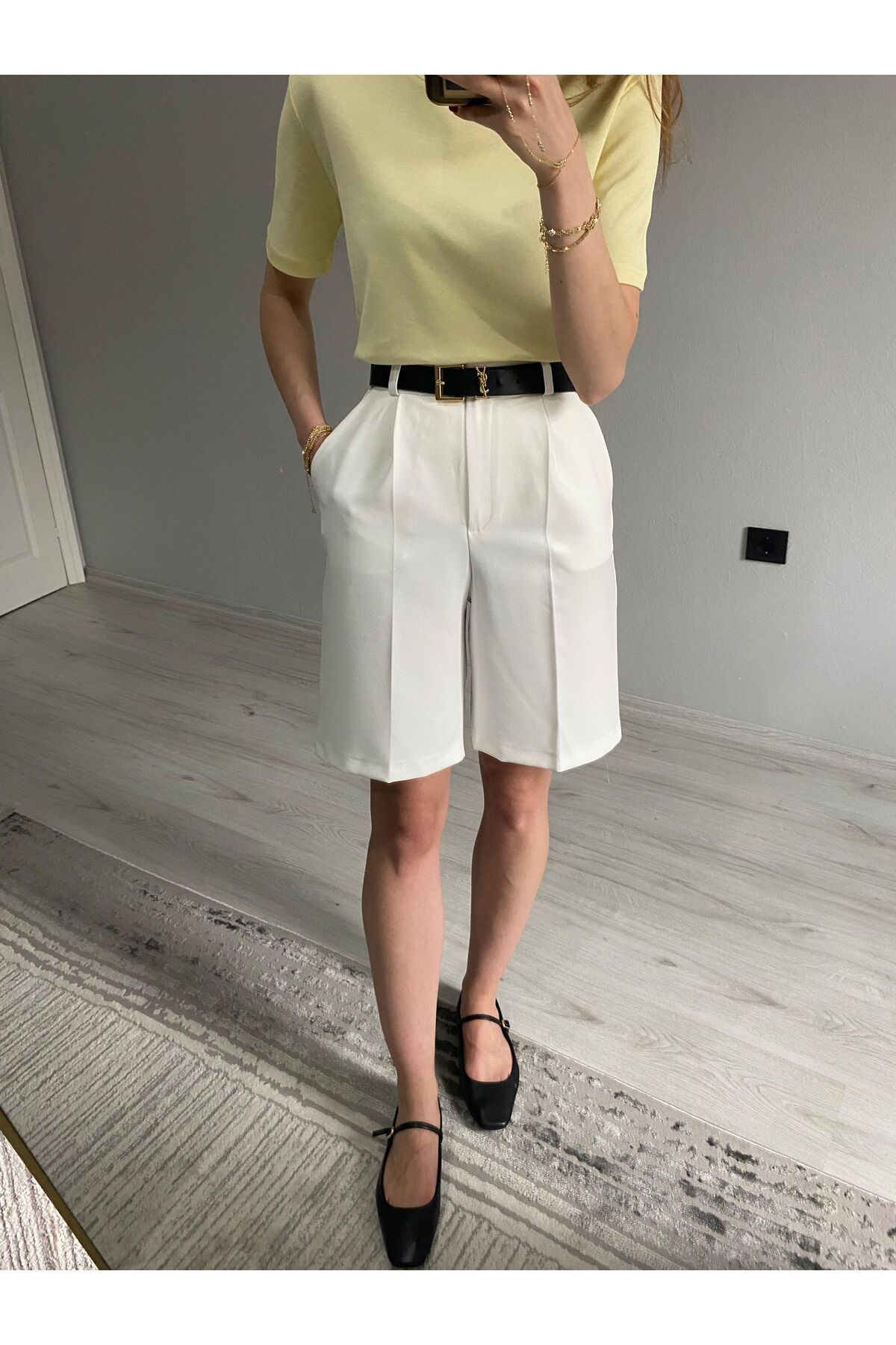 Niceboutique Yüksek Bel Kumaş Şehir Boy Şort
