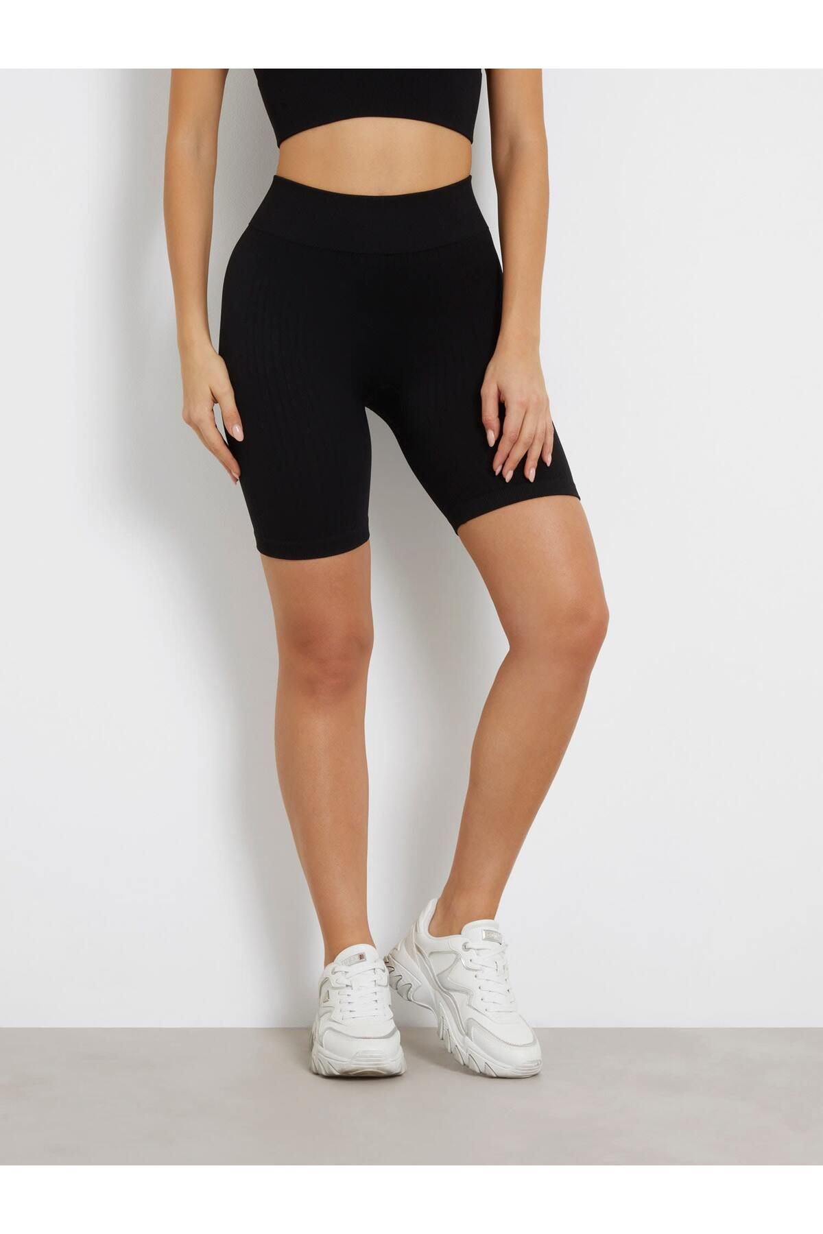 Guess Rib Kadın Aktif Slim Fit Şort