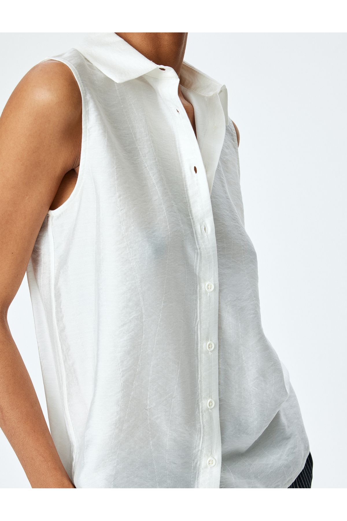 Koton-off white Viscose Sleeveless Shirt 5