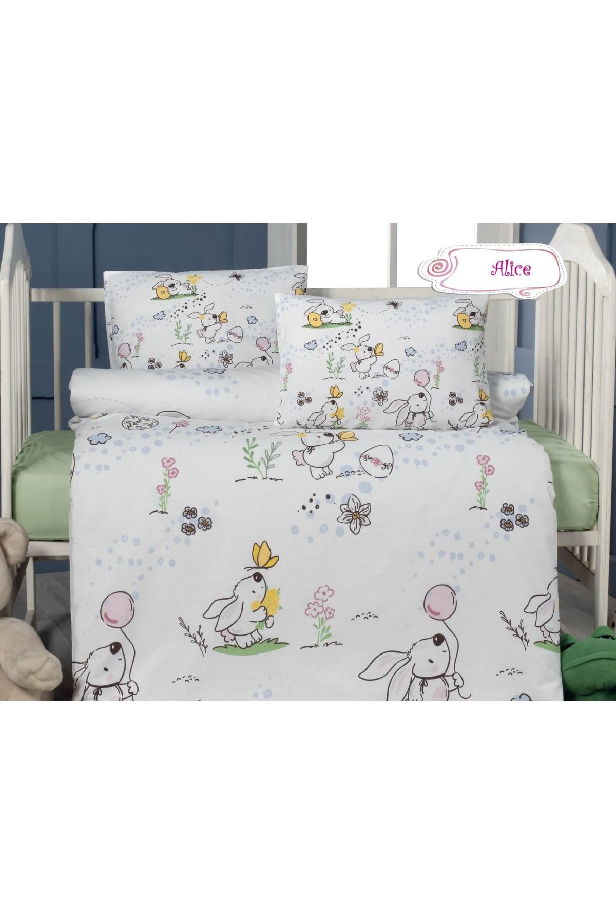 Recos Desenli Bebek Nevresim Set (Nevresim, Çarşaf, 2 Adet Yastık Takım)