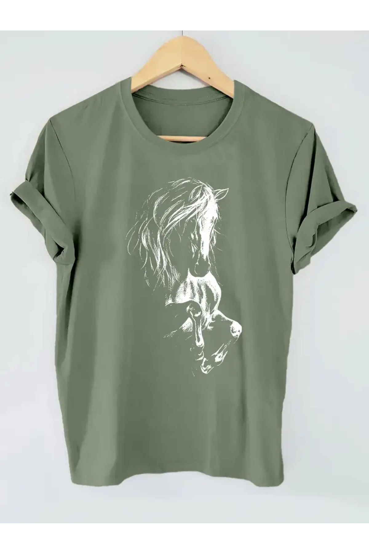 Hunors Sportswear & Company Şahlanan At Baskılı Kadın Haki yeşili T-shirt