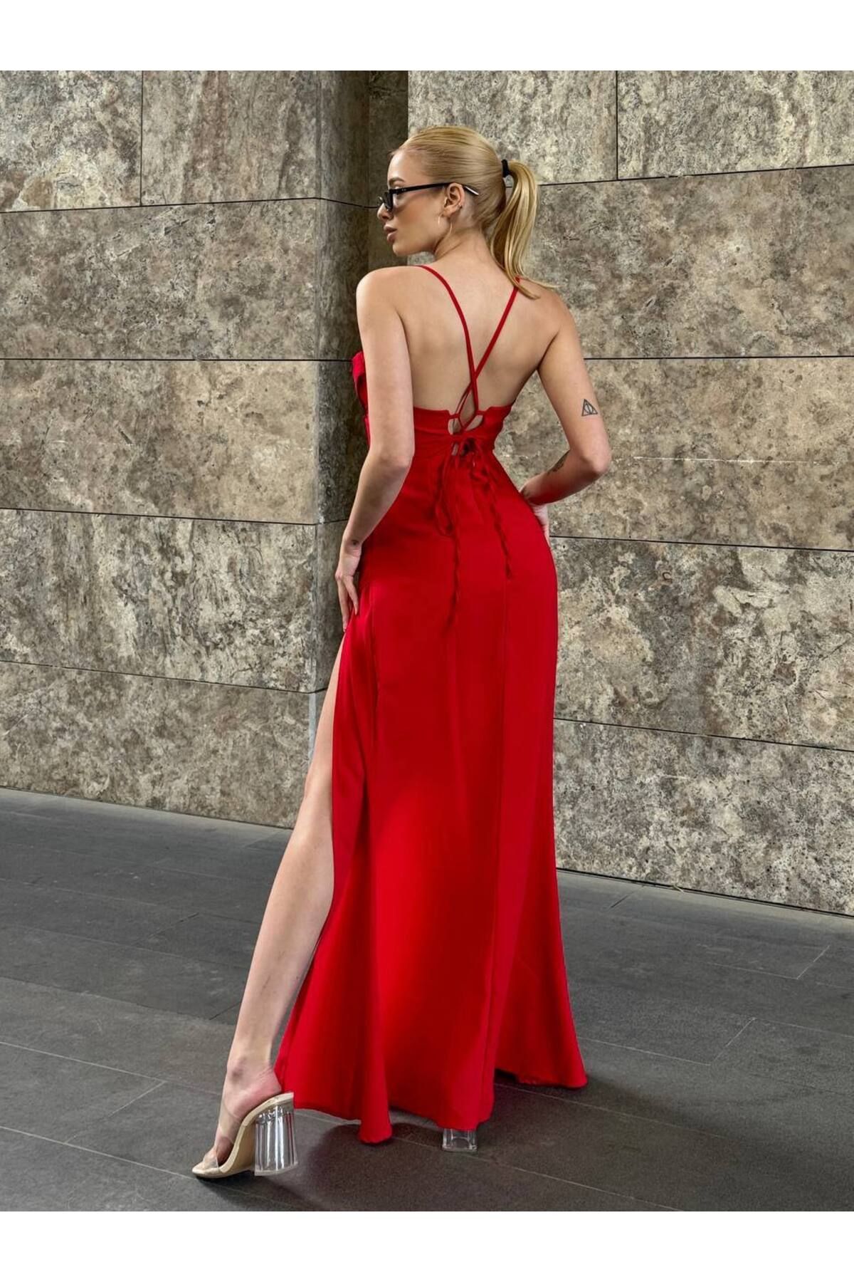 VİSKALİ Askılı Göğüs Drape Detaylı Maxi Elbise