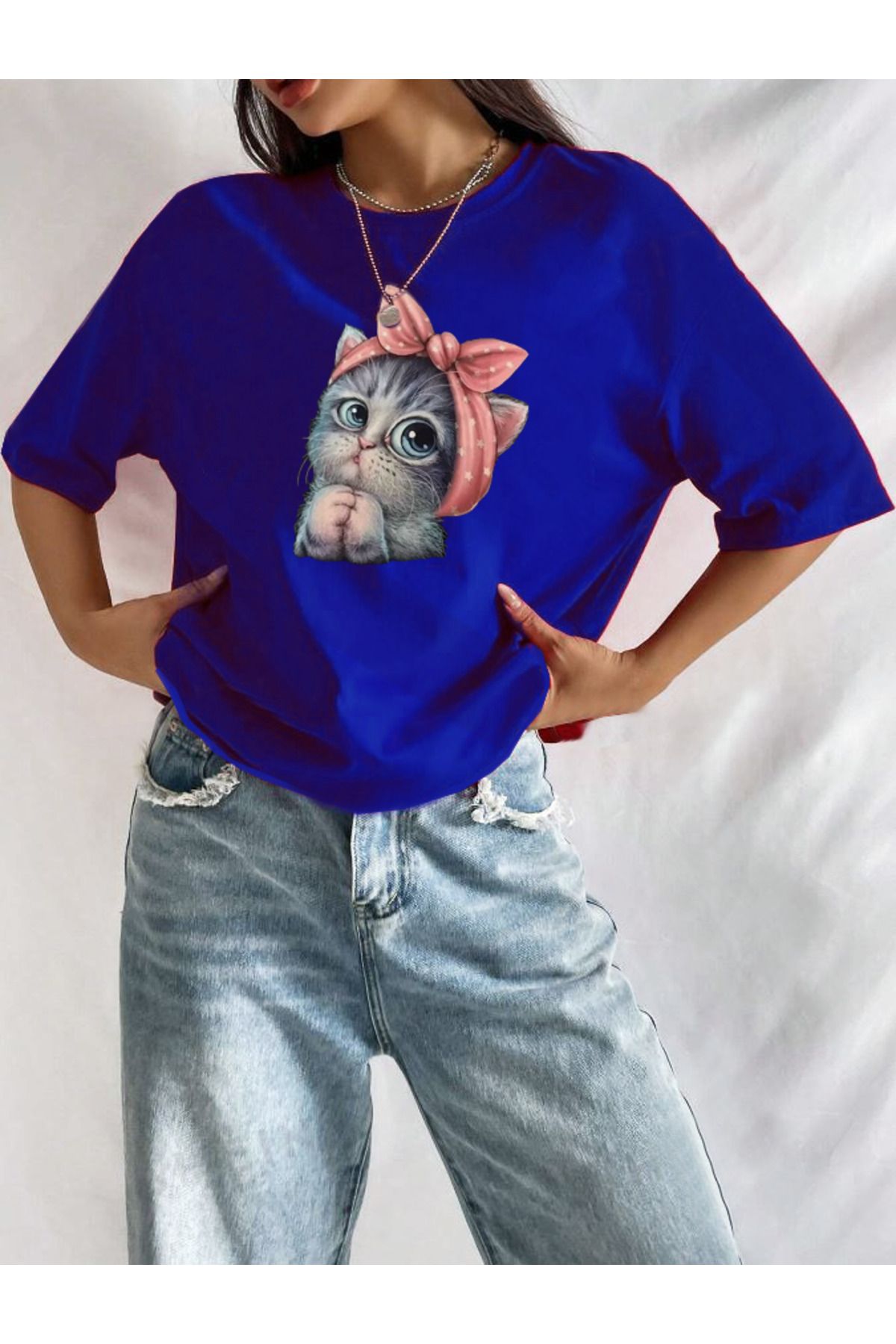 Hunors Sportswear & Company Sevimli Minik Kedi Baskılı Kadın Tişört