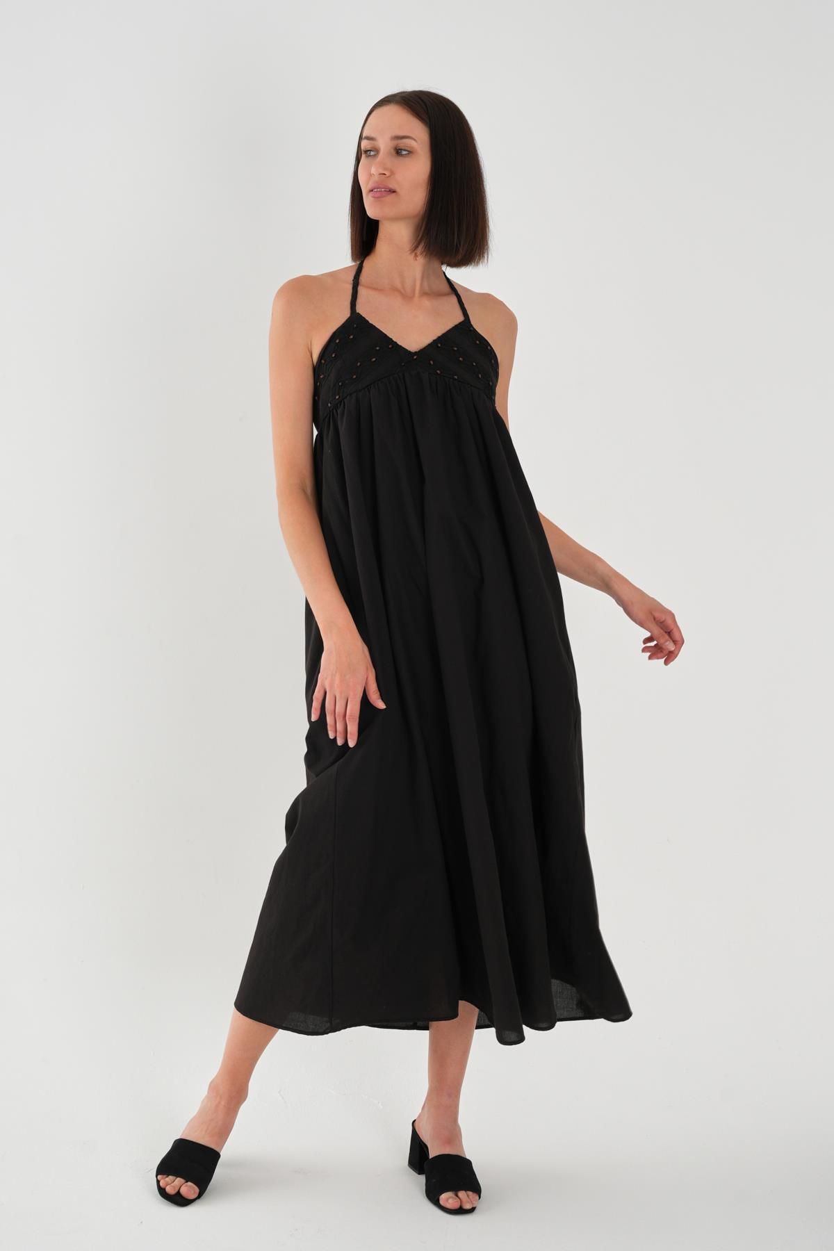ALEXANDERGARDI Halter Yaka Brode Detaylı Maxi Elbise