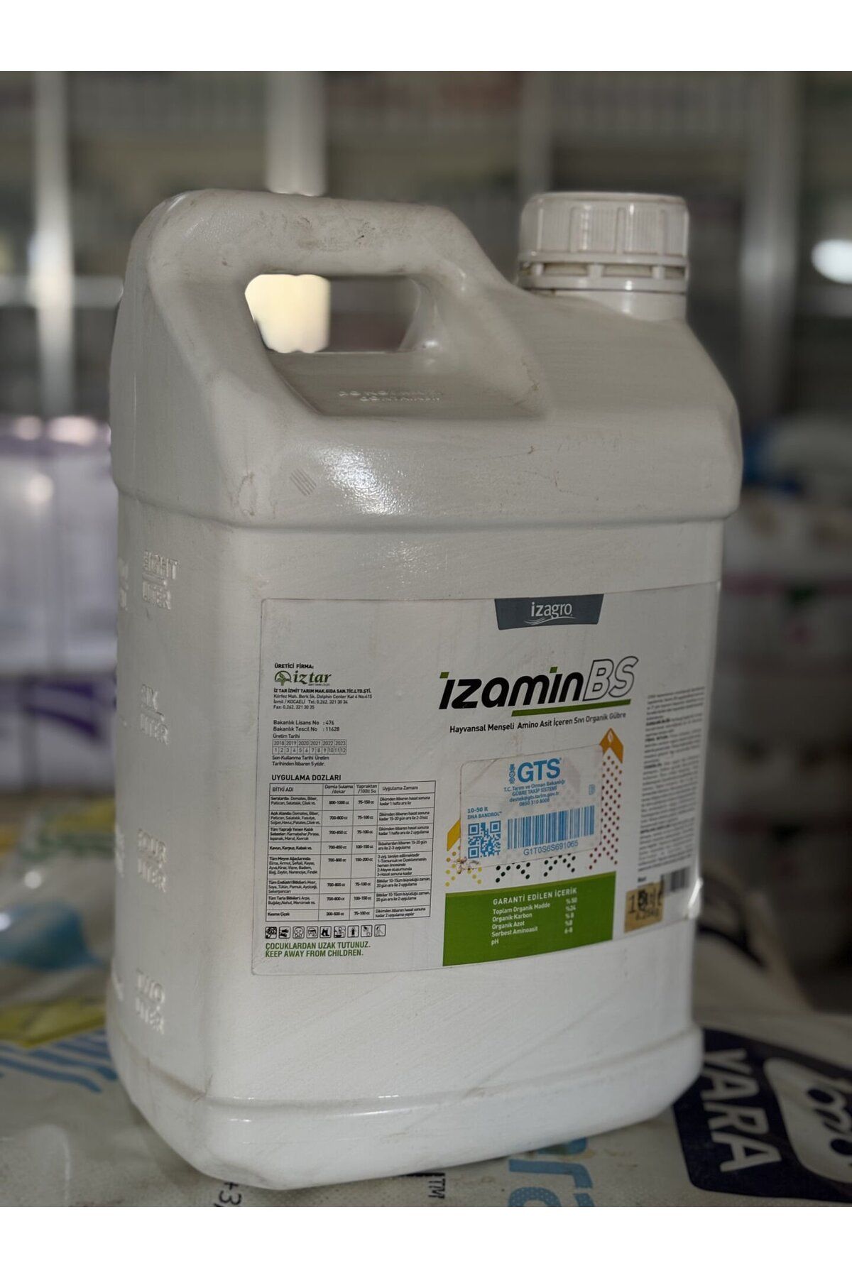 İZAGRO İzaminBS Hayvansal Menşeili Aminoasit içeren Sıvı Organik Gübre 5 Litre