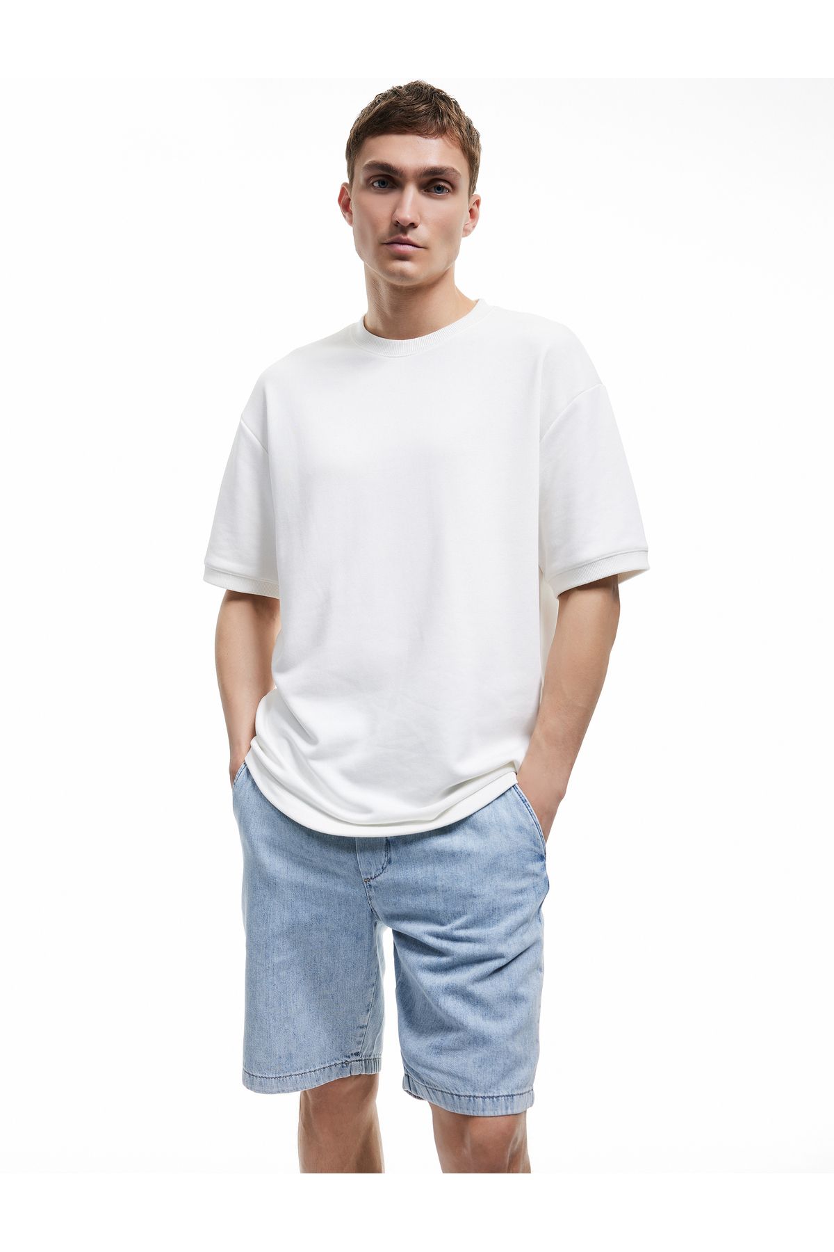 Koton Beli Bağcıklı Cep Detaylı Bermuda Oversize Jean Şort