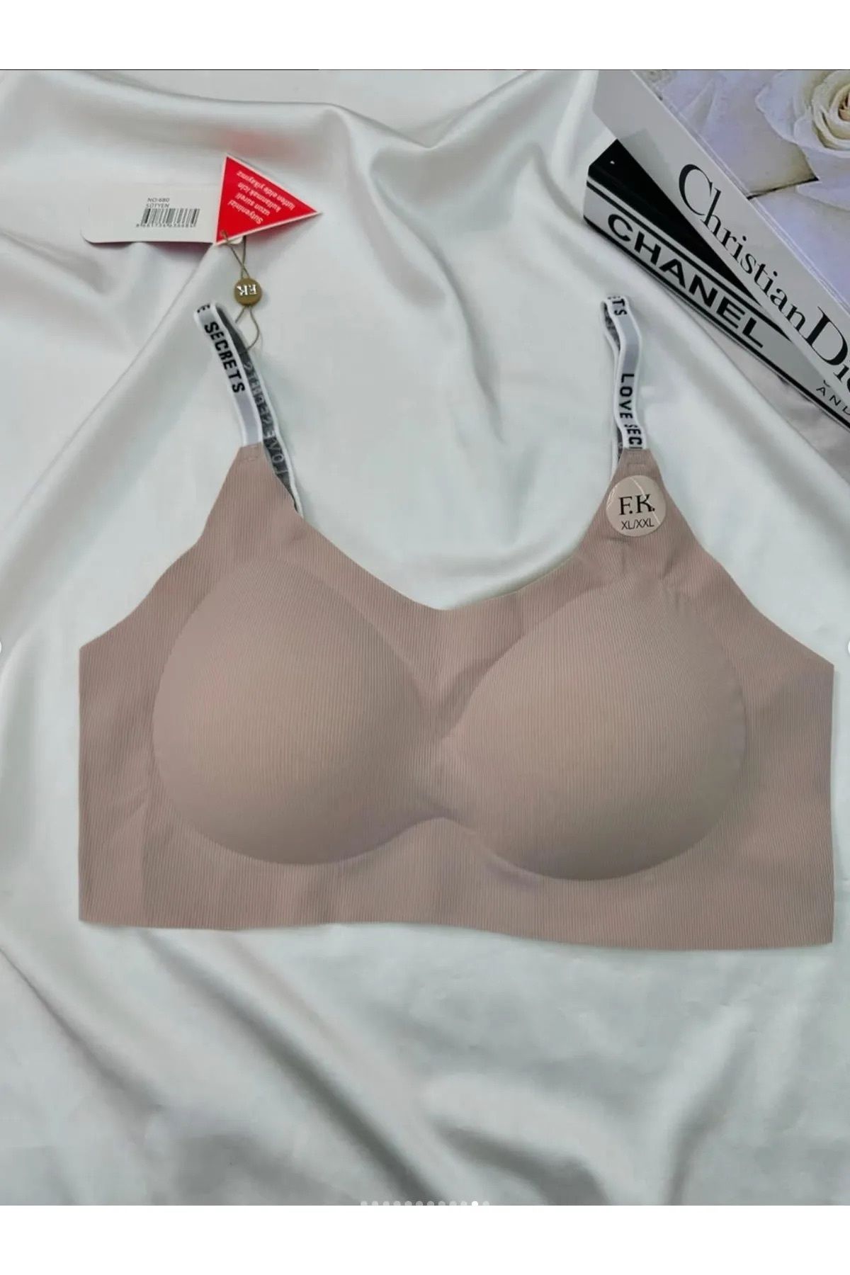 Clothes Box Lazer Kesim İz Yapmayan Sabit Padli Yumuşak Sütyen