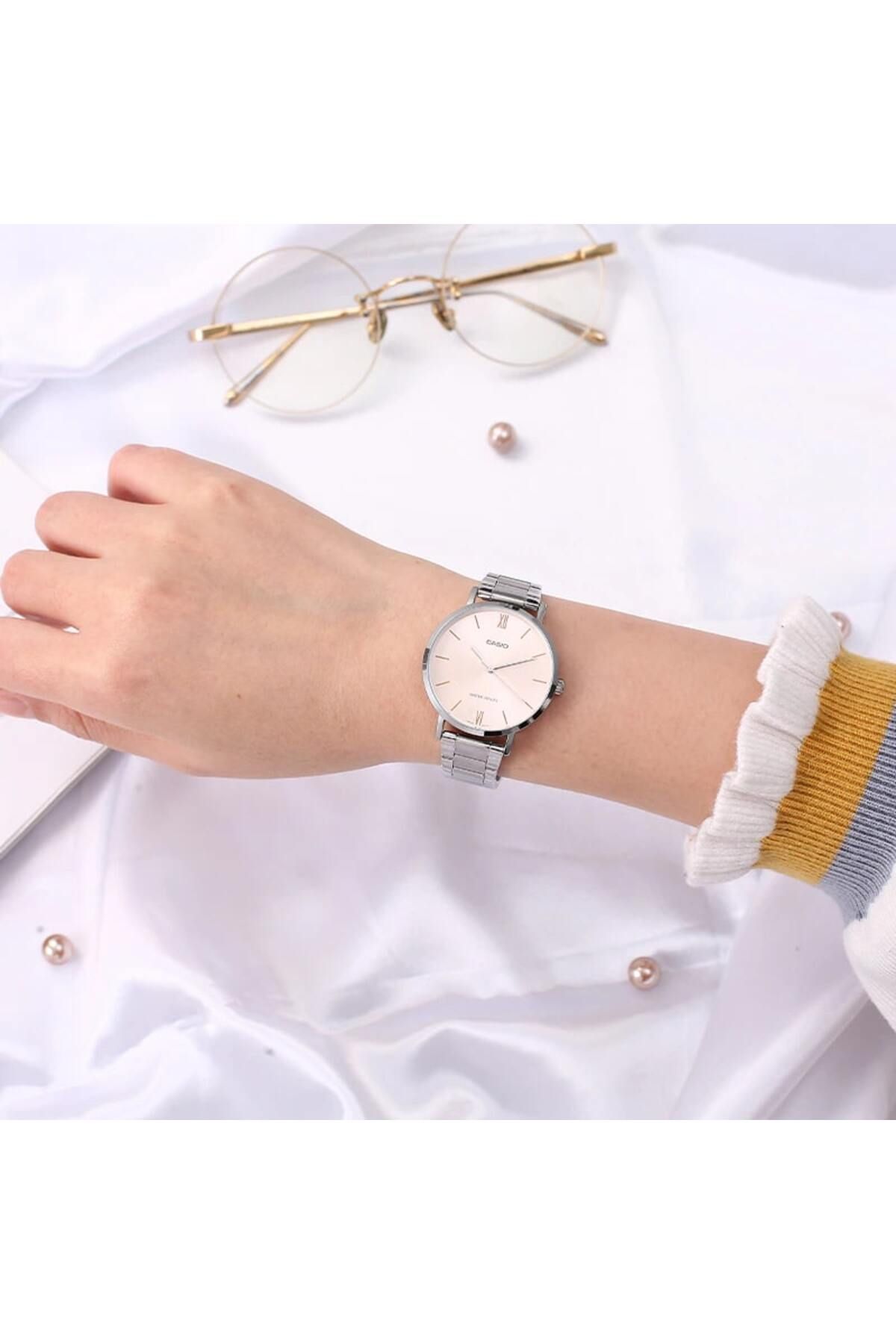 Casio-Ceas Dama, Casio, Collection LTP-VT LTP-VT01D-4B 3