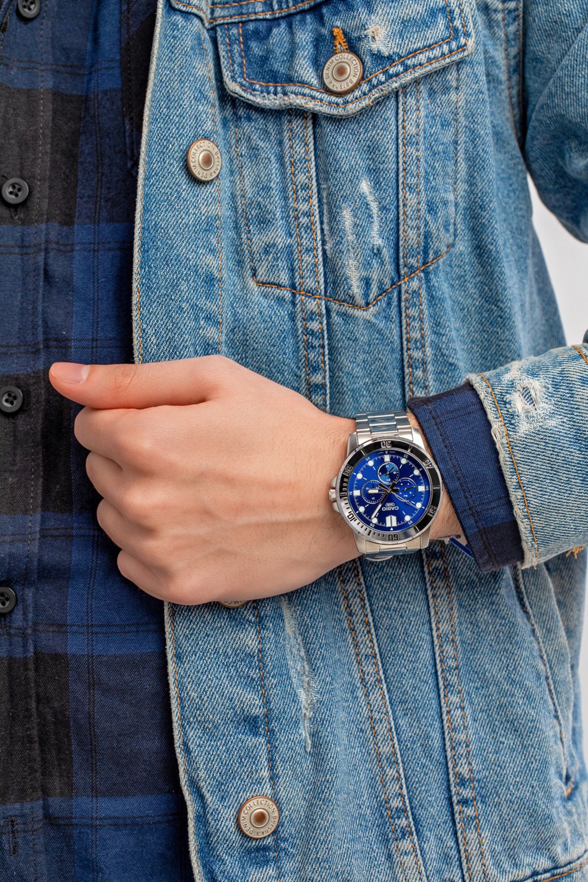 Casio-Ceas Barbati, Casio, Collection MTP-VD MTP-VD300D-2E 3