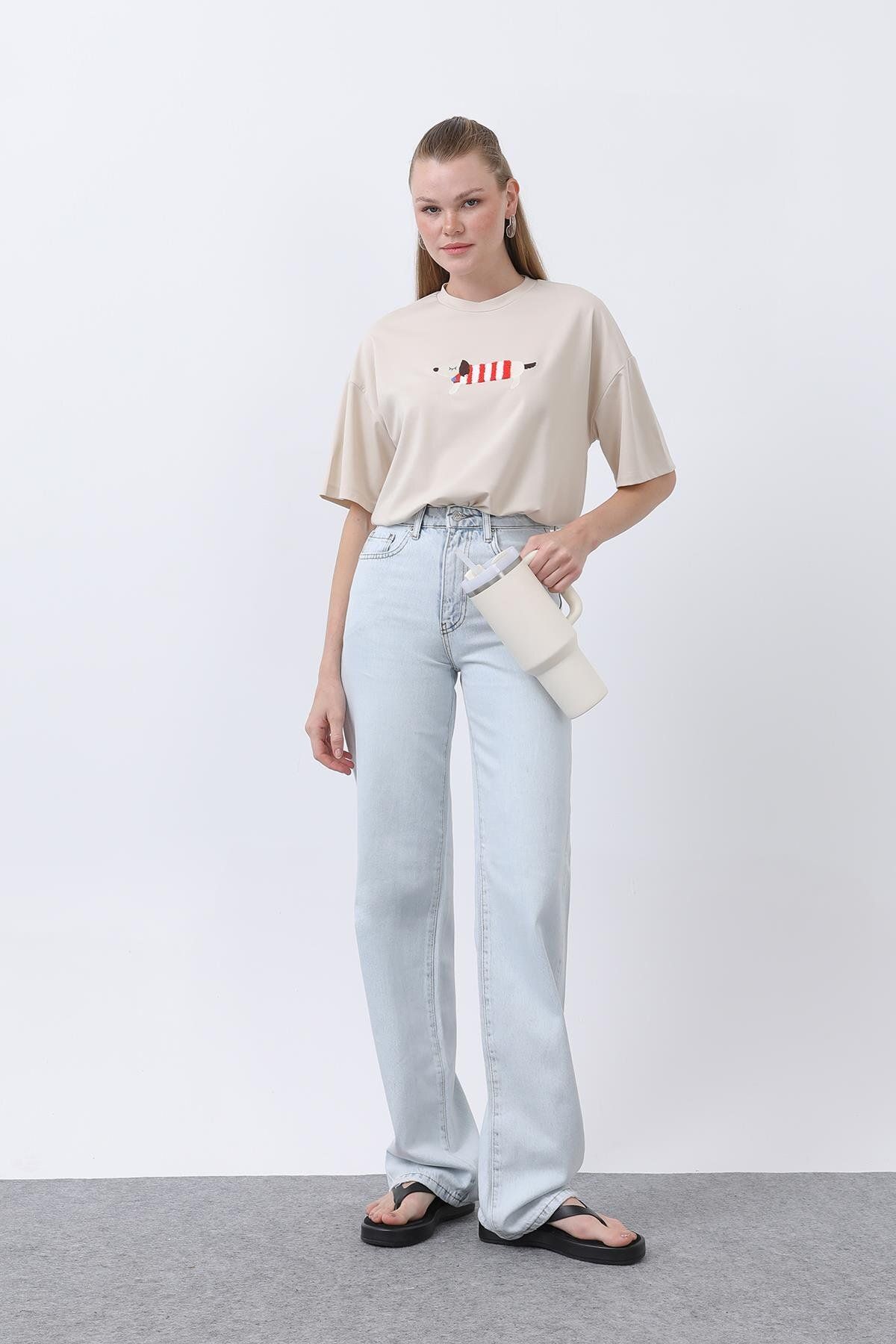 Soul Kadın Köpek Nakışlı Basic Tshirt -32255TSH - BEIGE