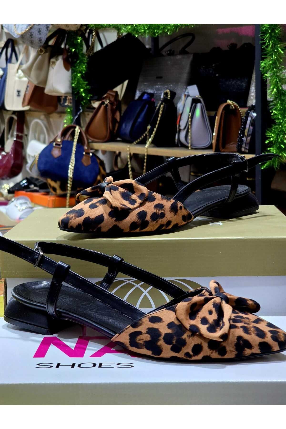 Shoes'n Leopar Desenli Fiyonklu Kadın Saten Ayakkabı
