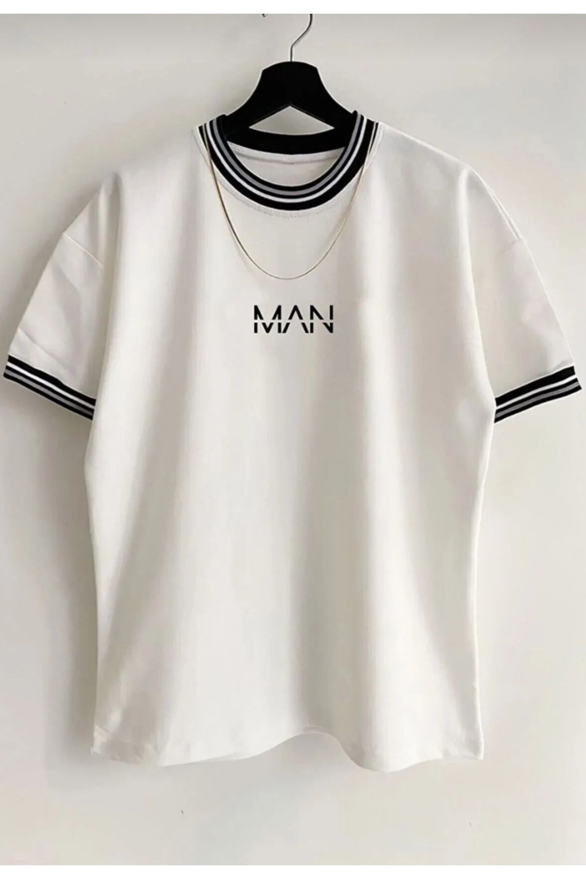 Man Unisex Yeni Sezon Oversize Kalıp El Yazı Man Yaka Detaylı Yazlık T-Shirt