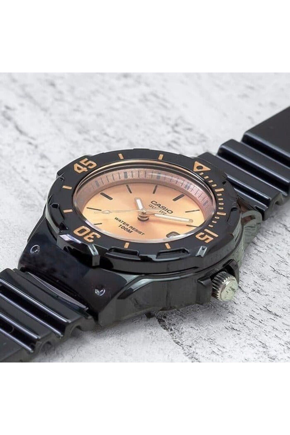Casio-Ceas Dama, Casio, Collection LRW LRW-200H-9E2 5