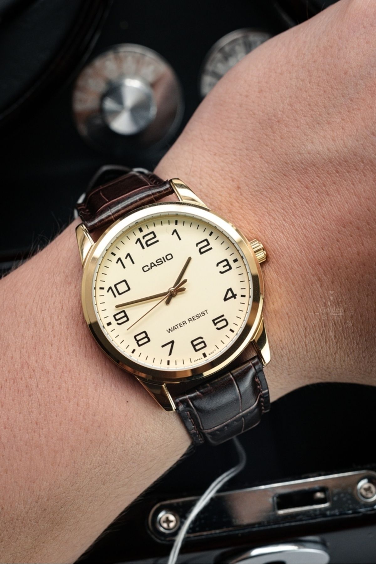 Casio-Ceas Barbati, Casio, Collection MTP-V0 MTP-V001GL-9B 4
