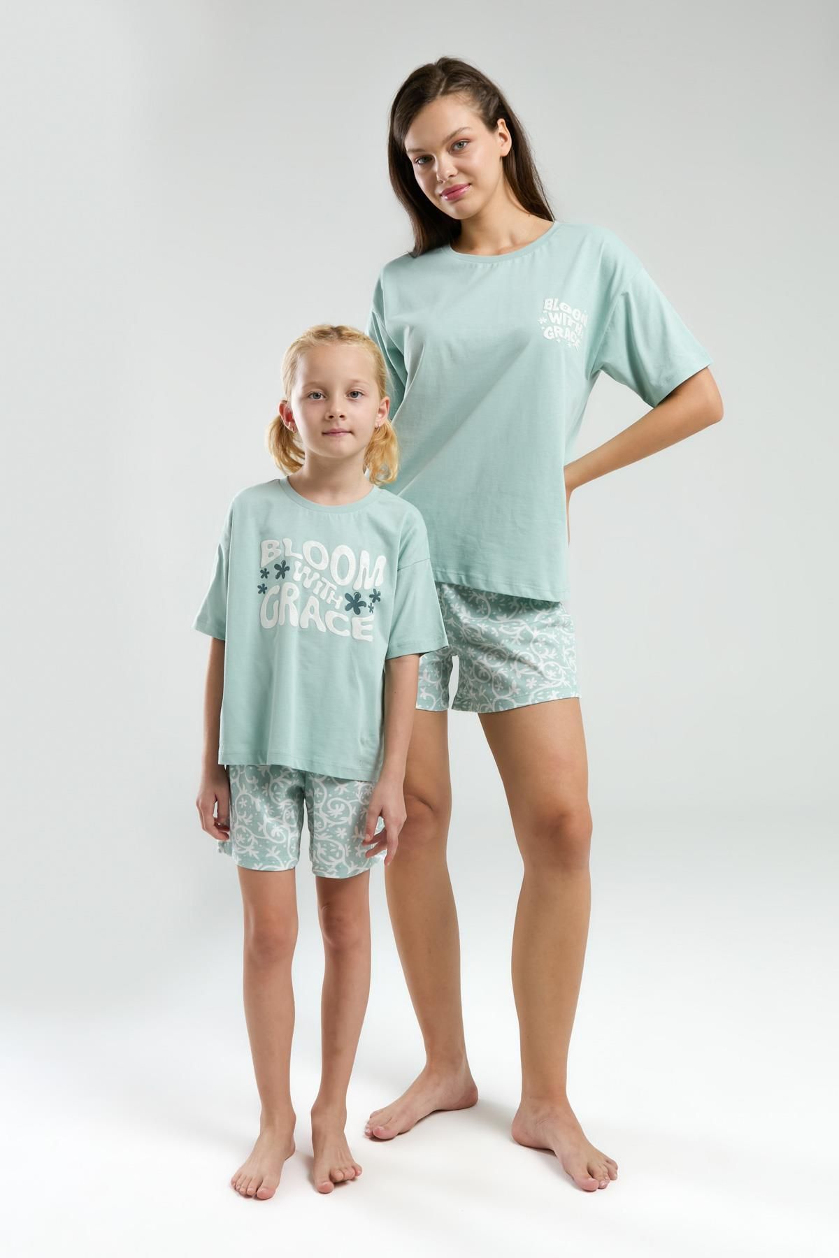 Rolypoly Anne Kız T-shirt ve Şort Kombin, Anne ve çocuk pijamalar ayrı ayrı fiyatlandırılır