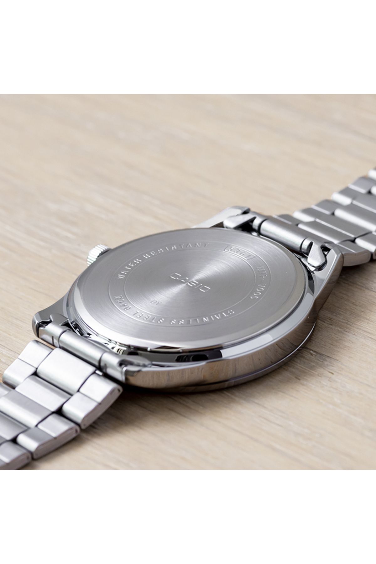 Casio-Ceas Barbati, Casio, Collection MTP-V0 MTP-V005D-2B5 4