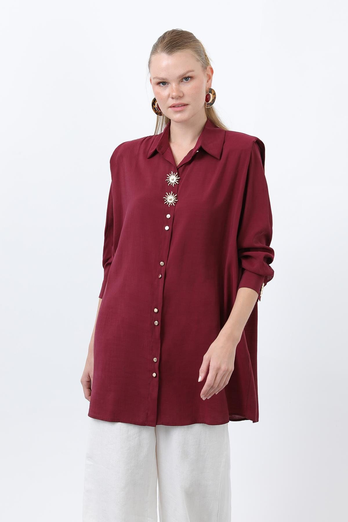 Puane Kadın Broş Detaylı Düğmeli Oversize Gömlek-10694GML - BURGUNDY