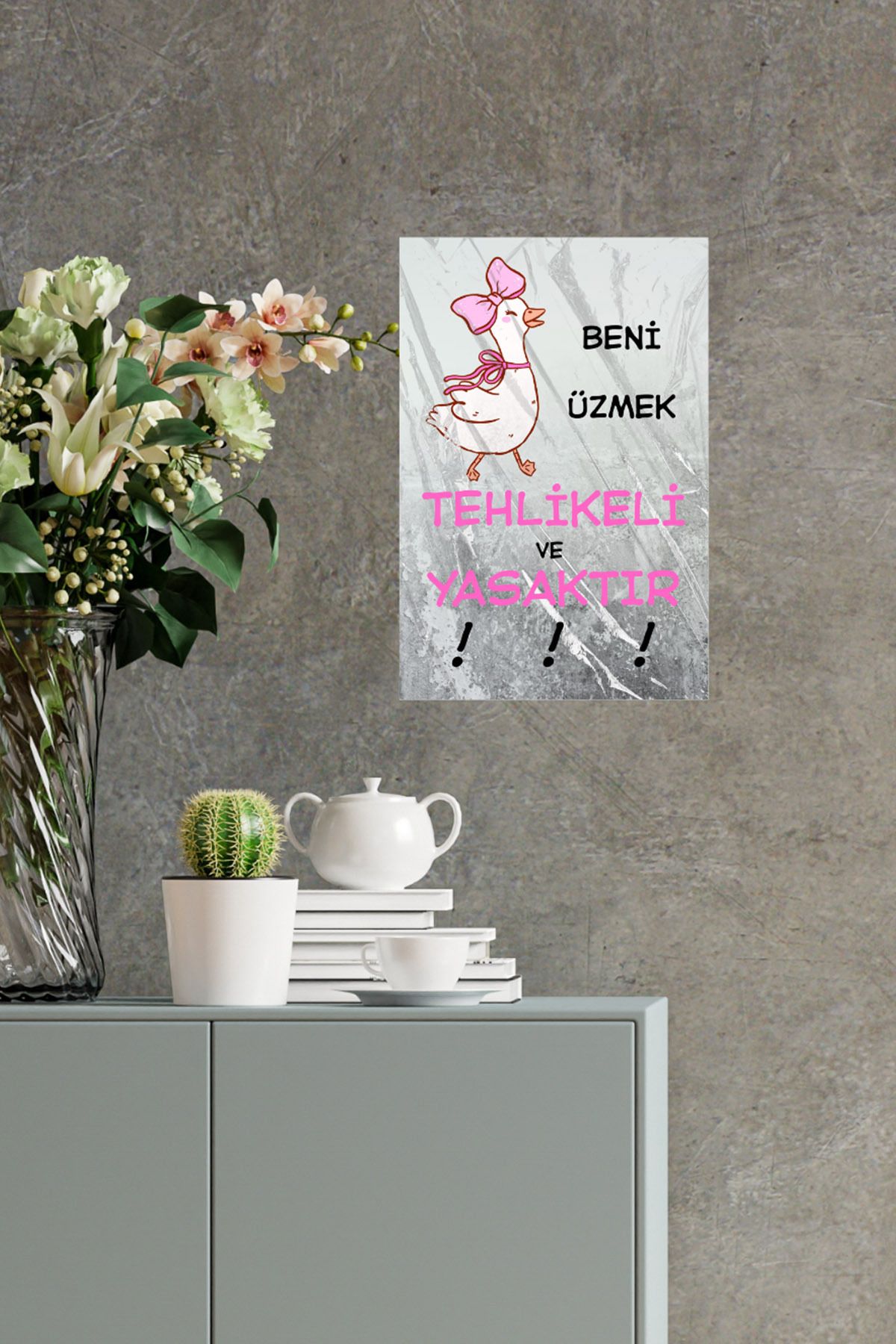 qoeuyl boutique Beni Üzmek Tehlikeli ve Yasaktır-Pembe Retro 18x27 MDF Ahşap Poster Tablo