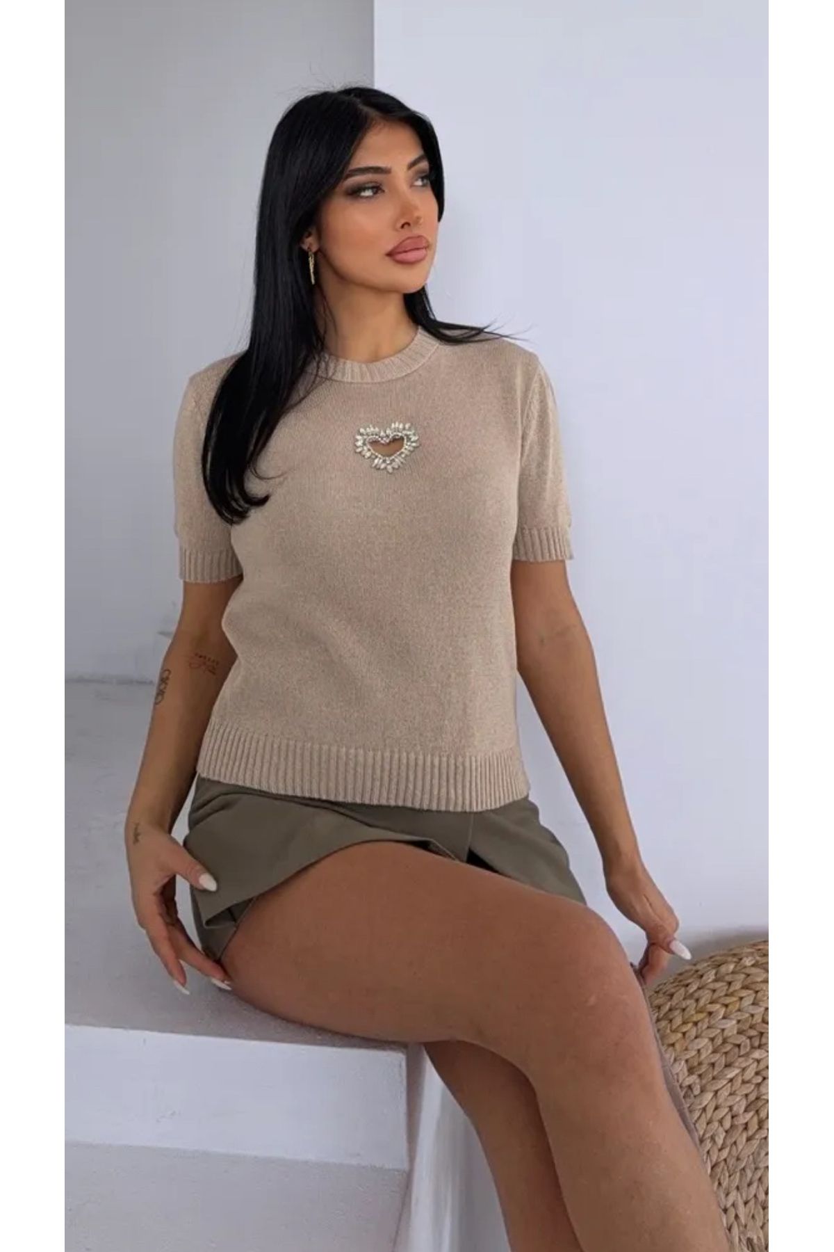 Noi Belis Taş İşleme Detaylı Bisiklet Yaka İnce Yazlık Bluz SS25BZ0011