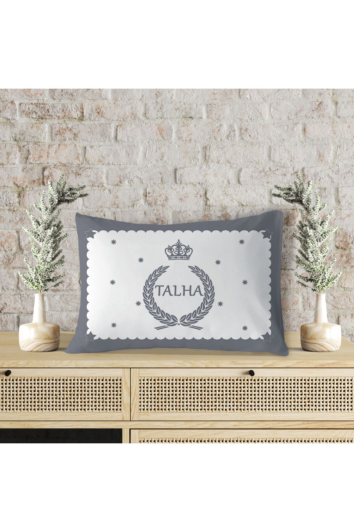 BAMBAŞKA MODA İsimli Yastık Kılıfı BMYAS-002
