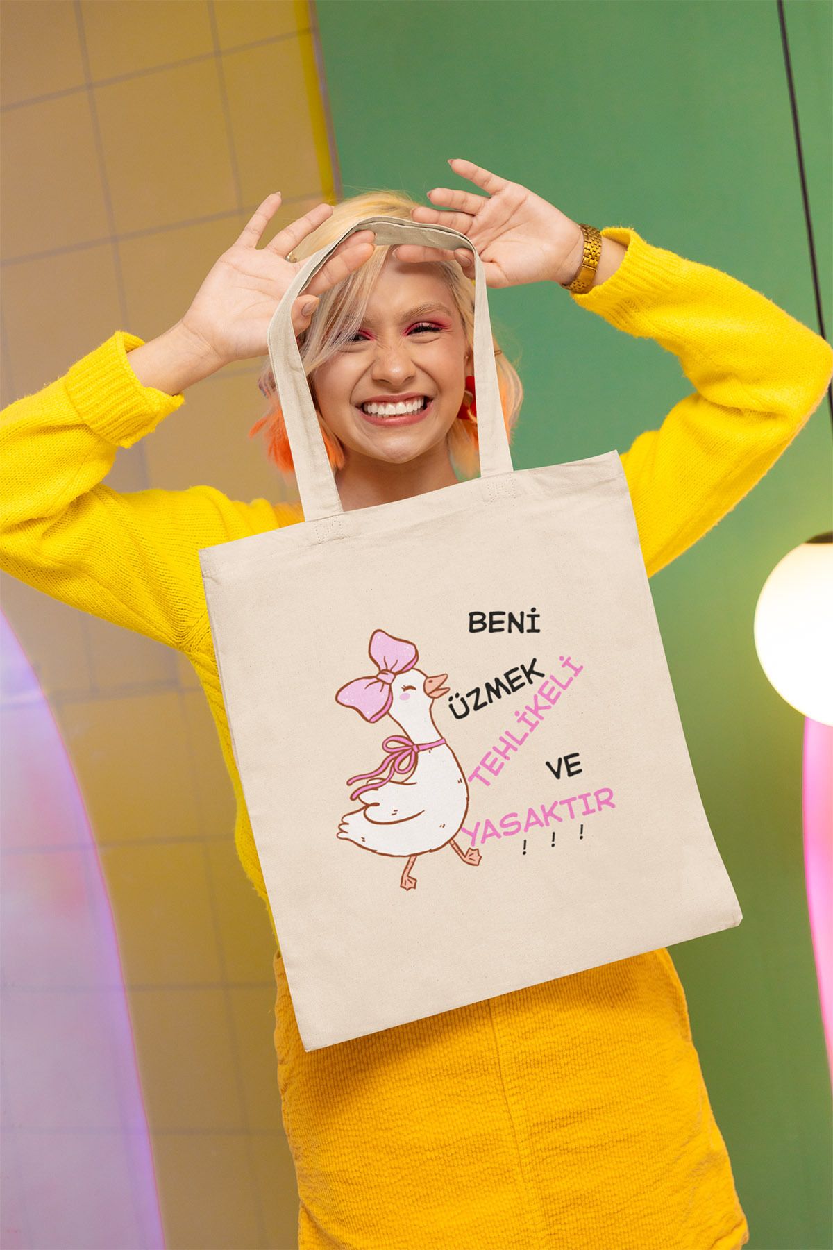 qoeuyl boutique Beni Üzmek Tehlikeli ve Yasaktır Baskılı Eğlenceli Hediyelik Bej %100 Pamuklu Ham Bez Bej Çanta