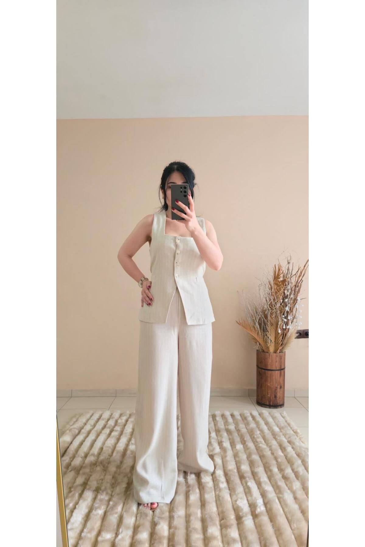 FEMİNEER.com KARE YAKA YELEK PANTALON TAKIMI